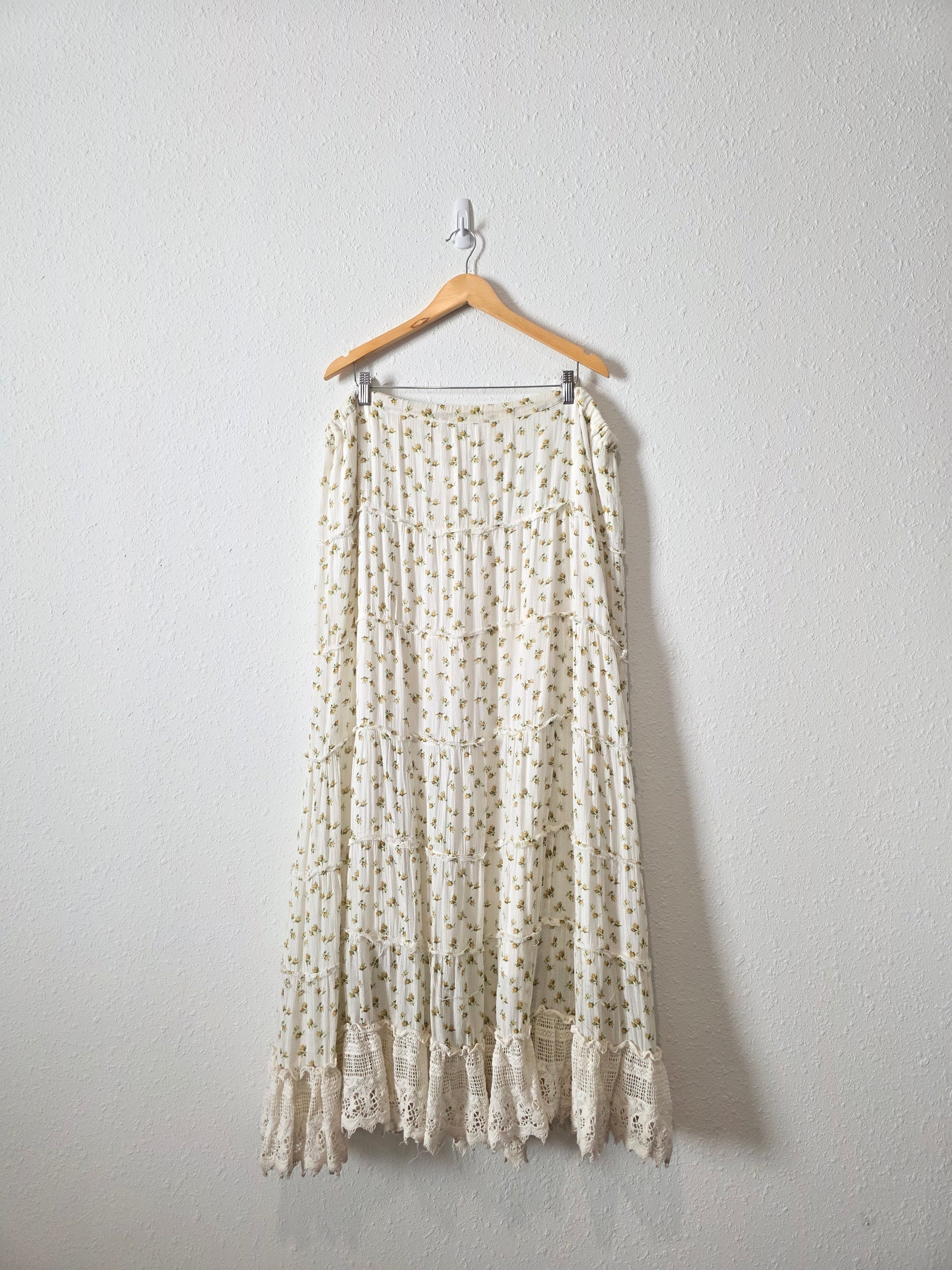 Floral Cottagecore Maxi Skirt (2X/3X)