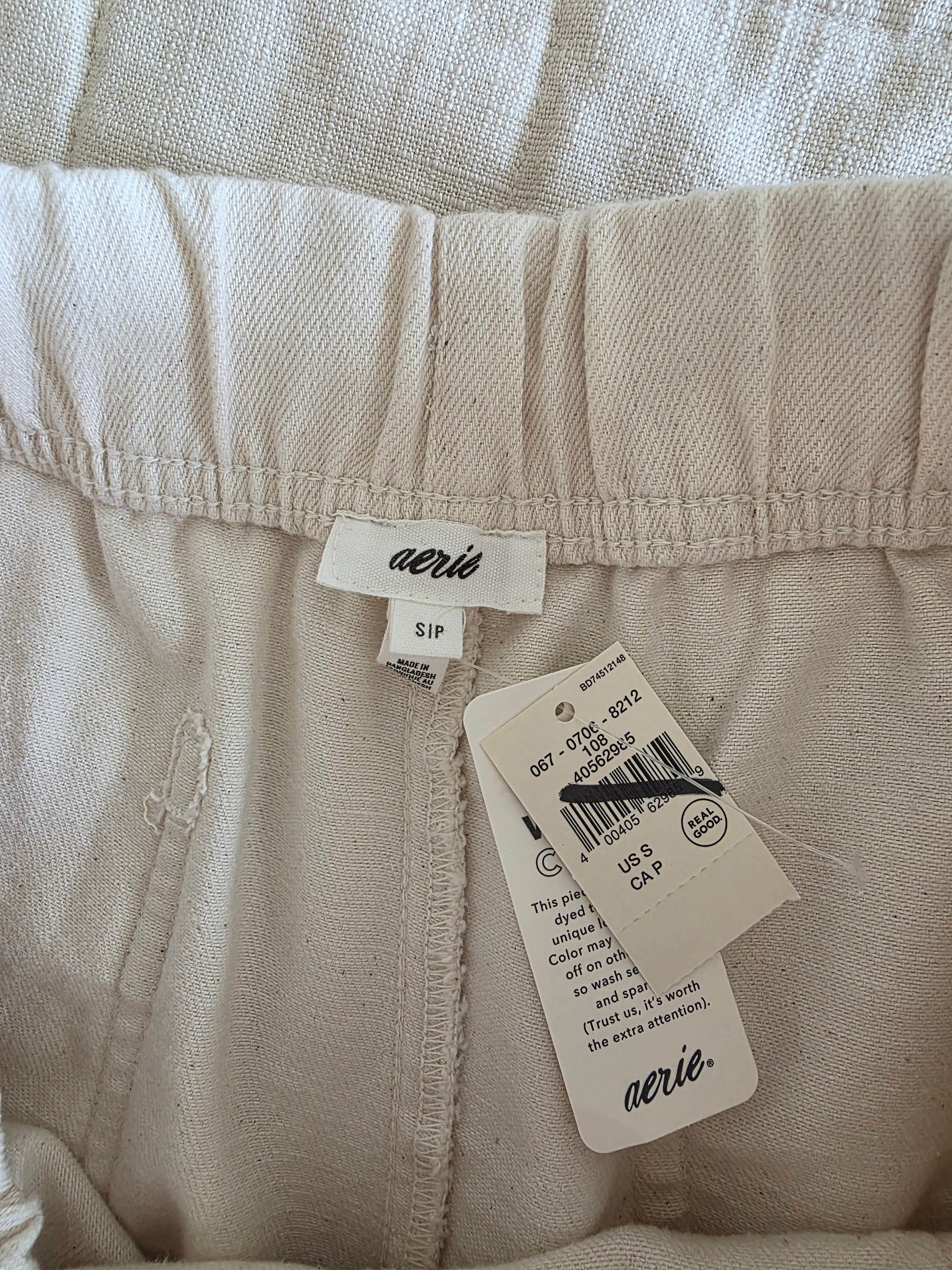 NEW Aerie Cream Shorts (S)