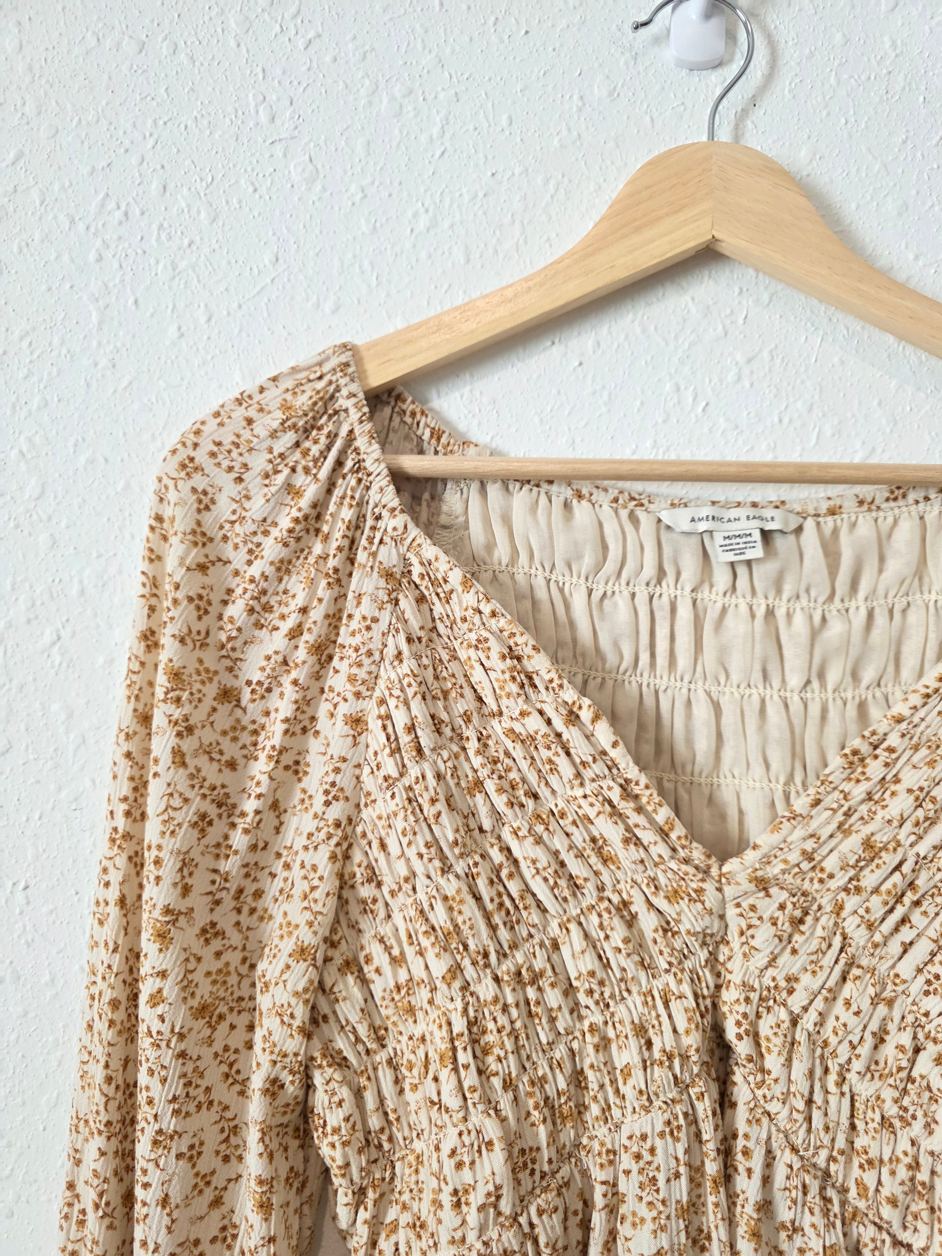 Dainty Floral Smocked Top (M)