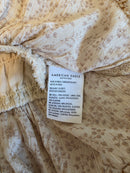 Dainty Floral Smocked Top (M)