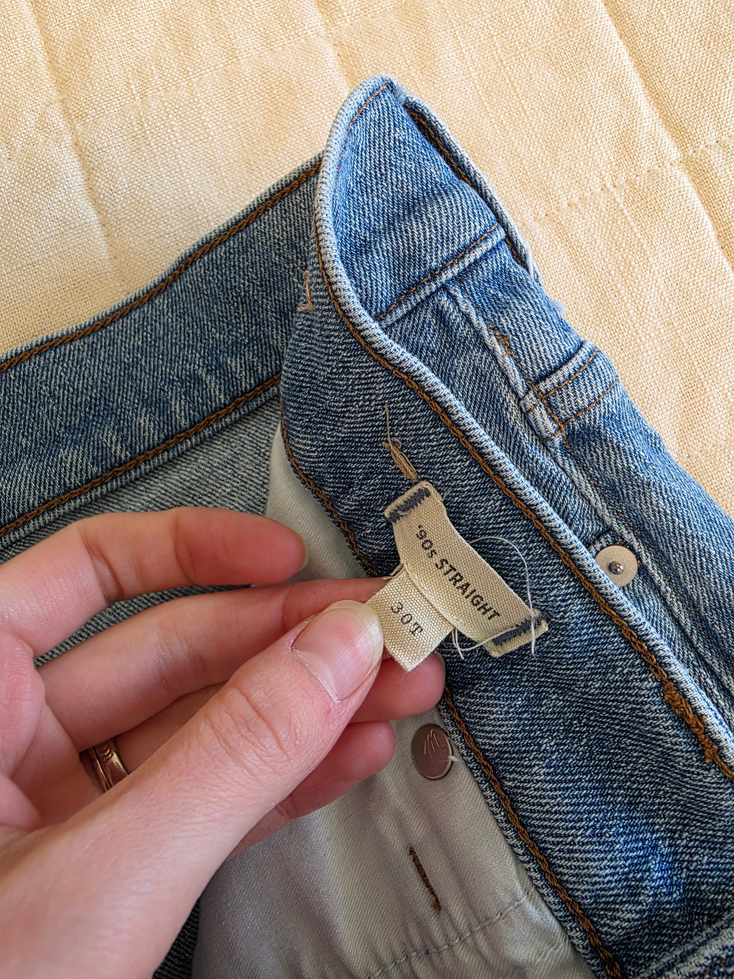 Madewell 90s Straight Jeans (30T)