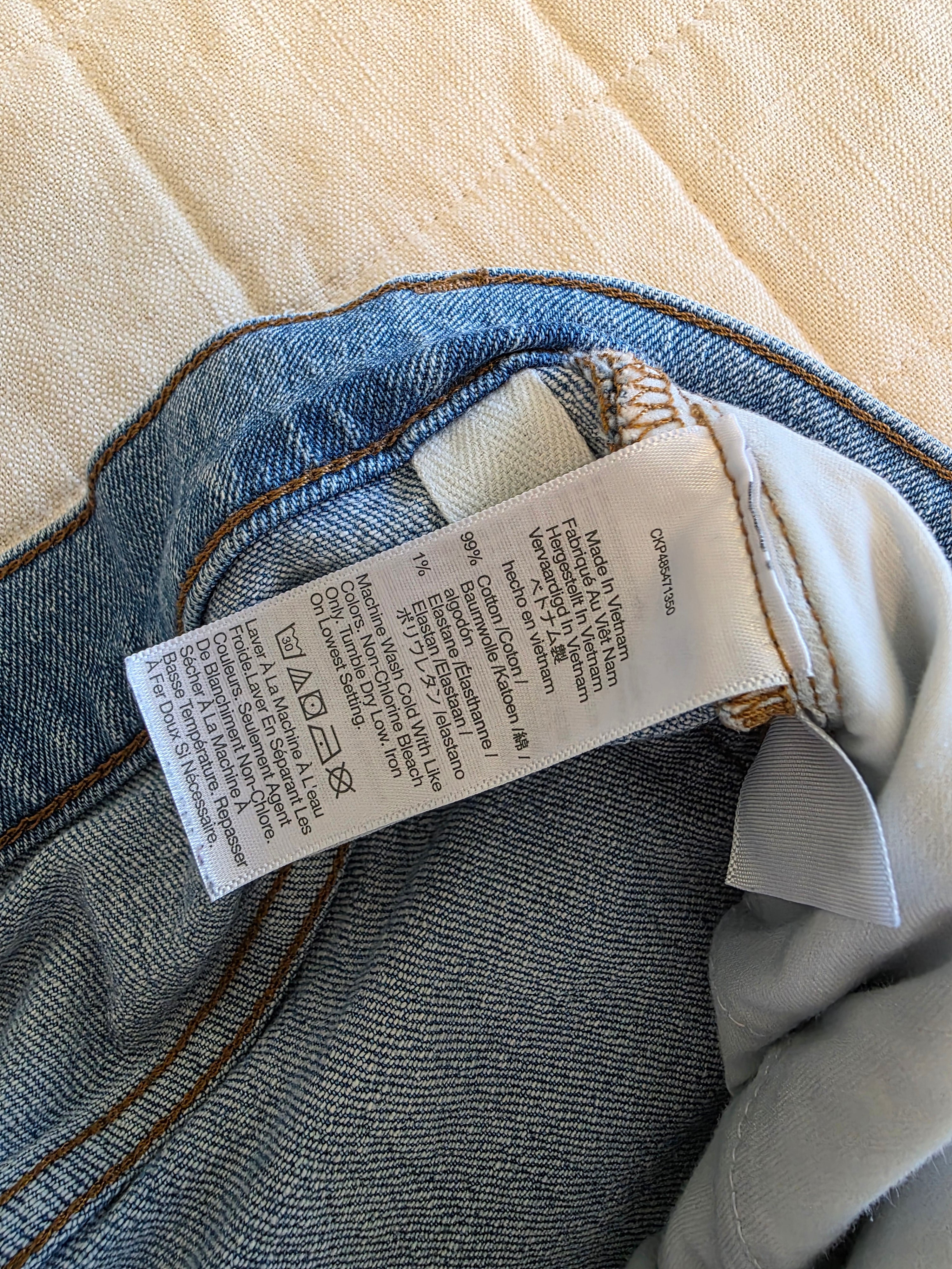 Madewell 90s Straight Jeans (30T)