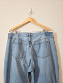 Abercrombie Light Wash Loose Jeans (34/18)