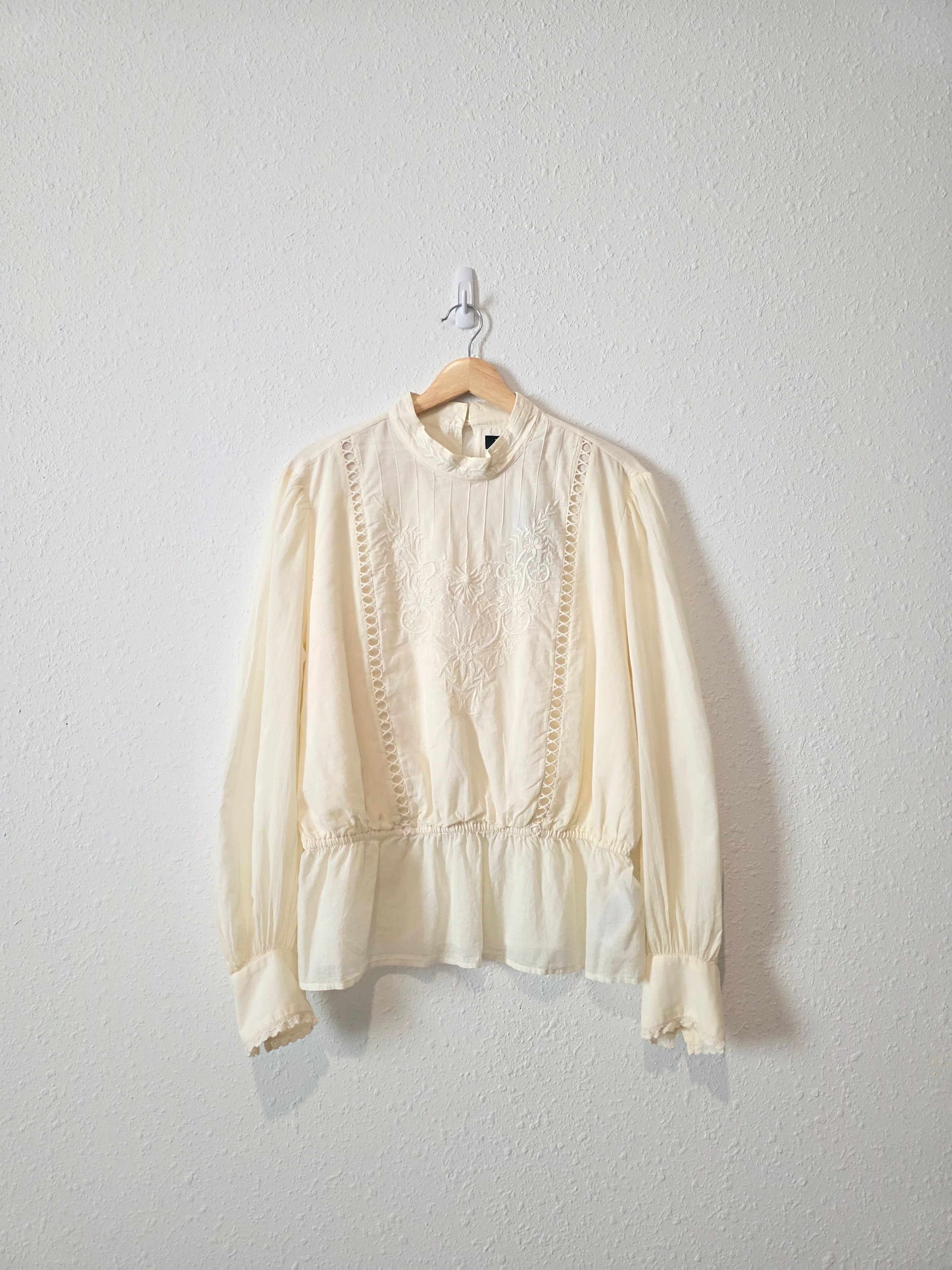 NEW Floral Embroidered Cotton Blouse (XL)