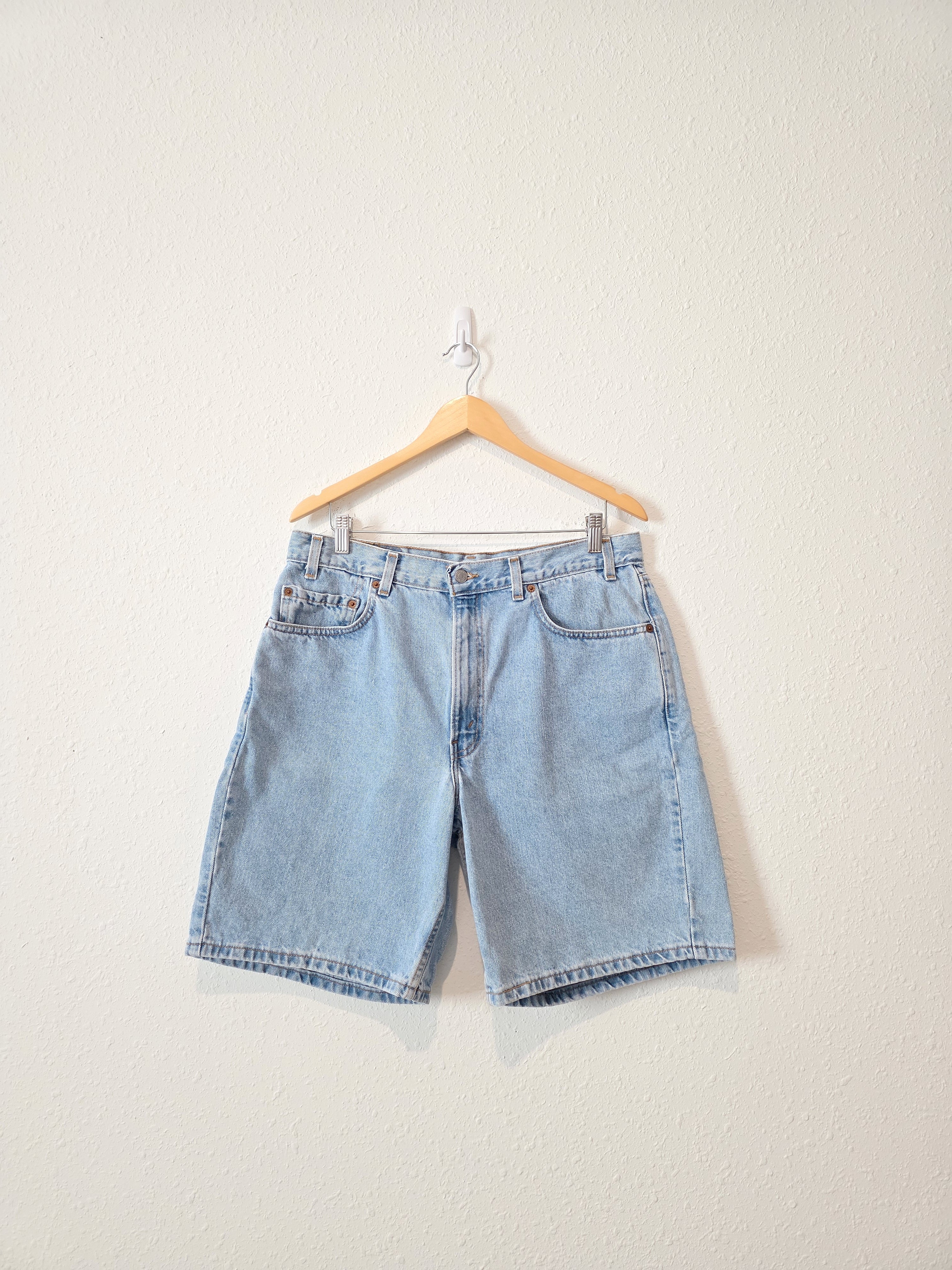 Vintage Levi's Denim Shorts (33/34)