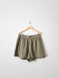 Lou & Grey Olive Linen Shorts (L)