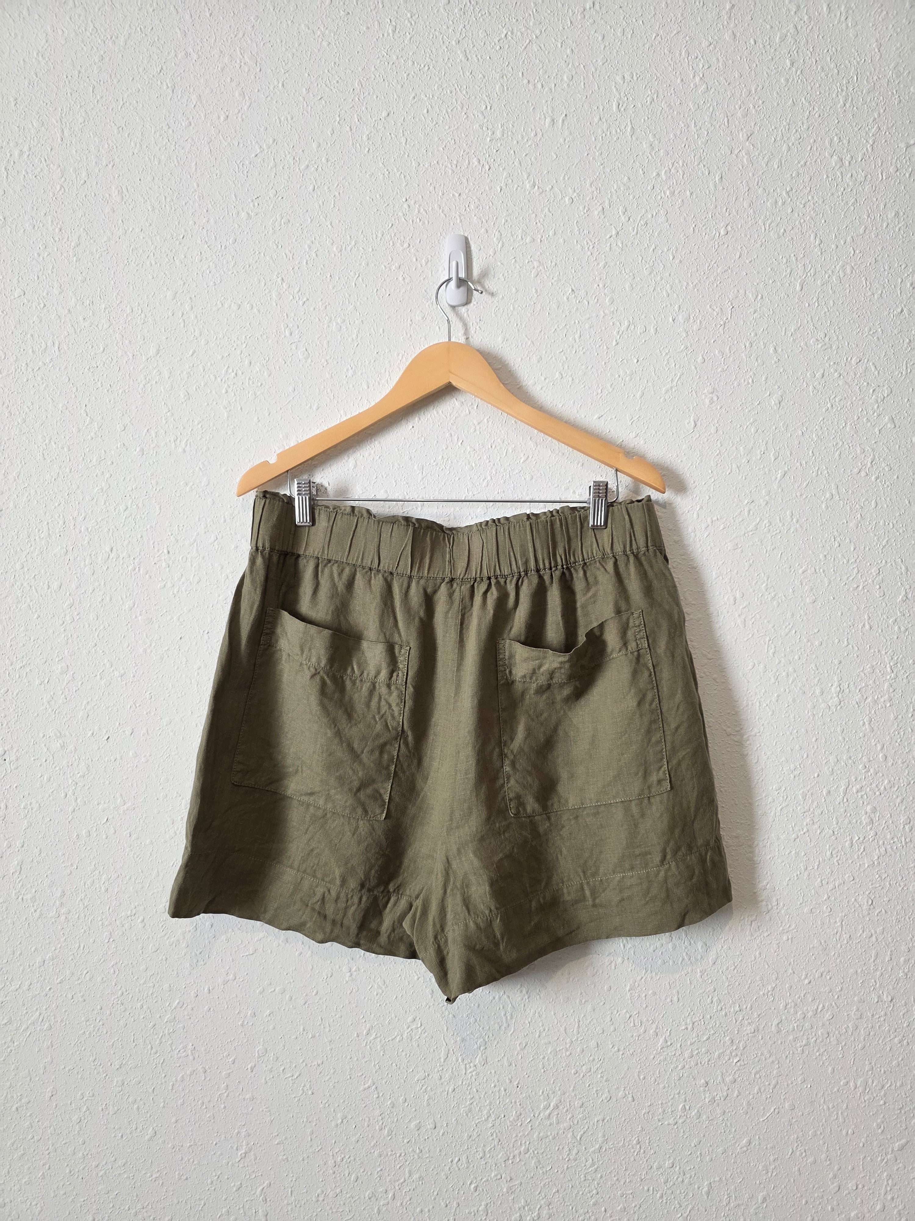 Lou & Grey Olive Linen Shorts (L)