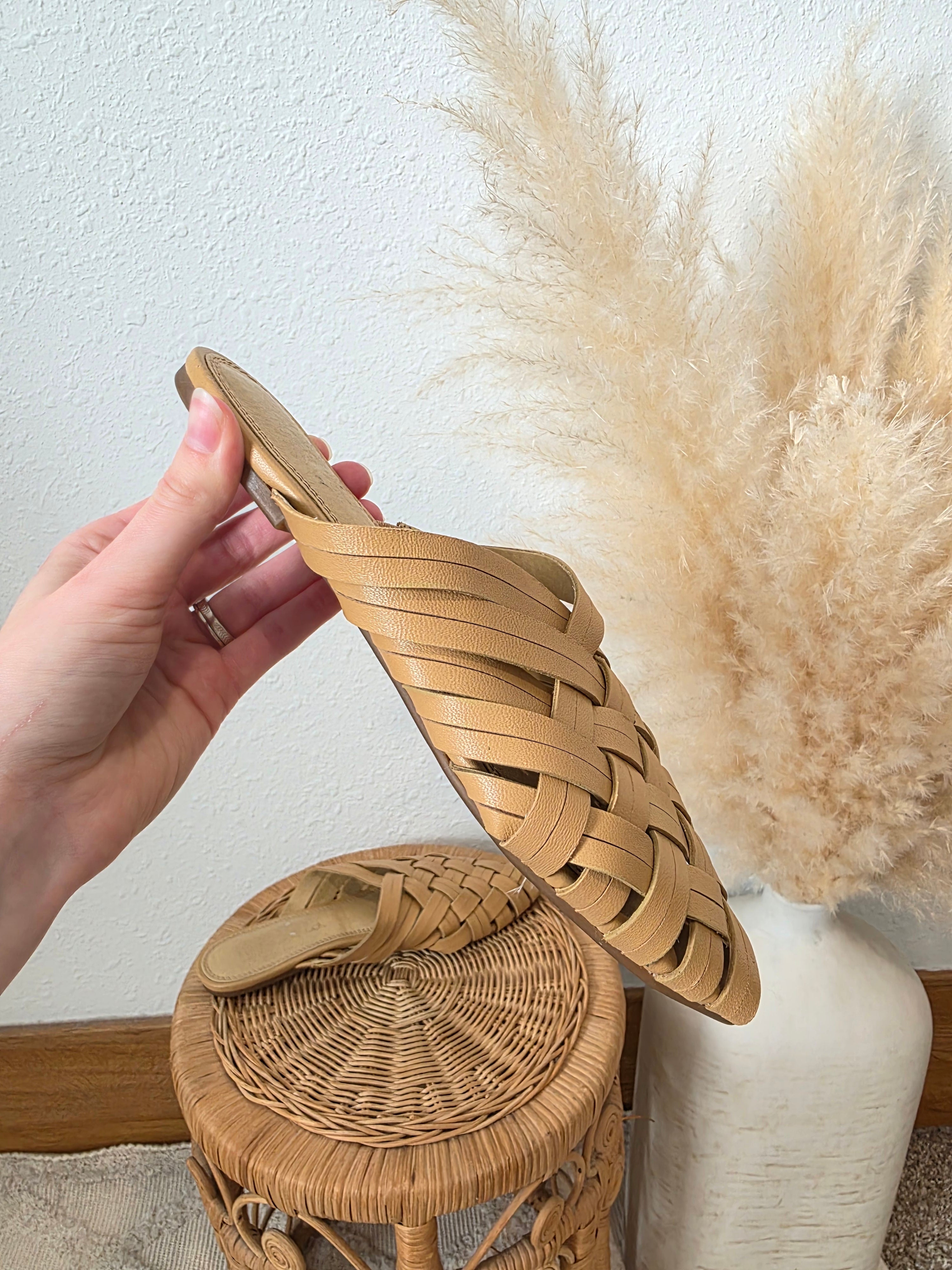 Splendid Woven Leather Mules (5.5)