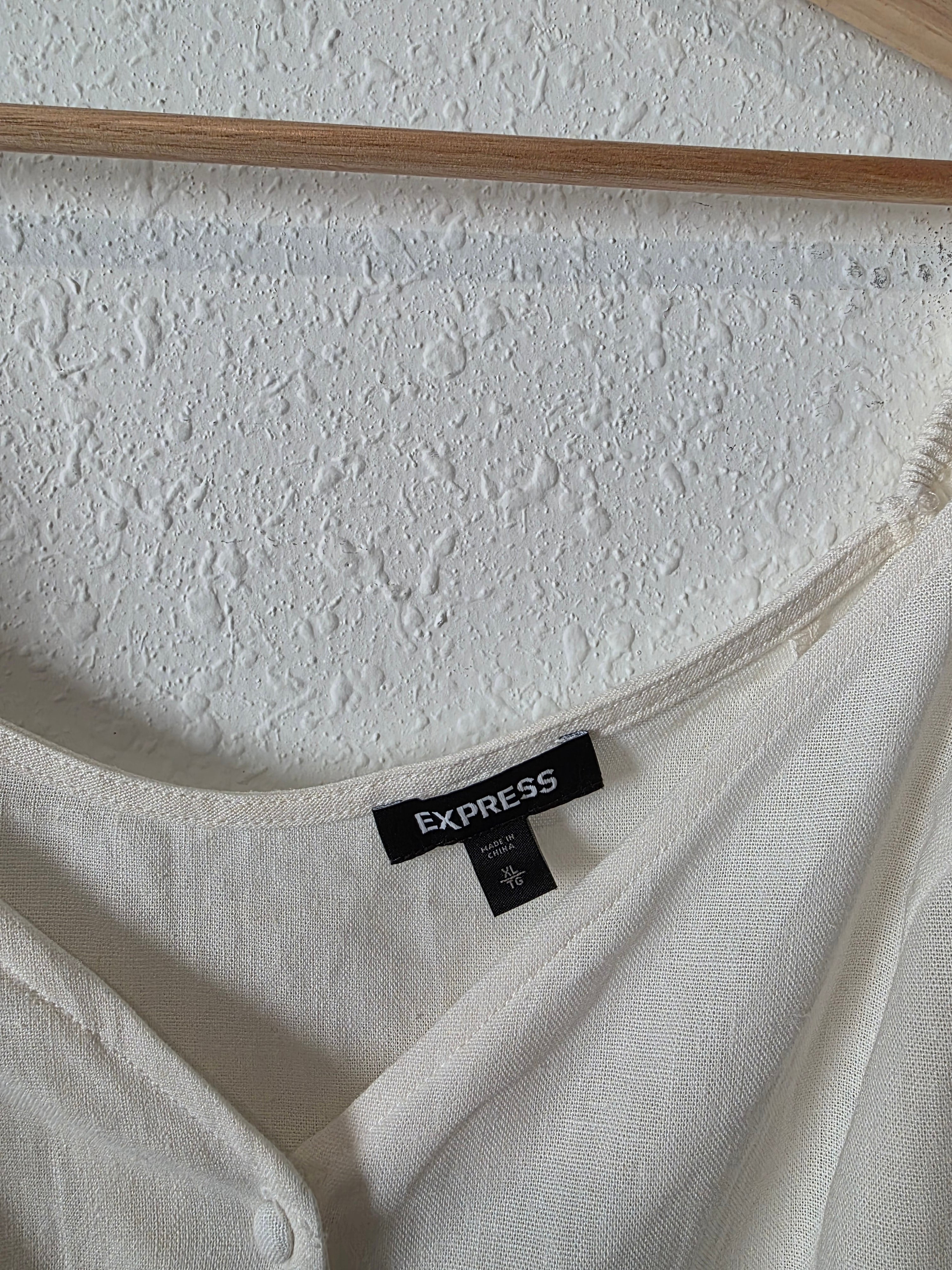 NEW Linen Blend Puff Sleeve Top (XL)