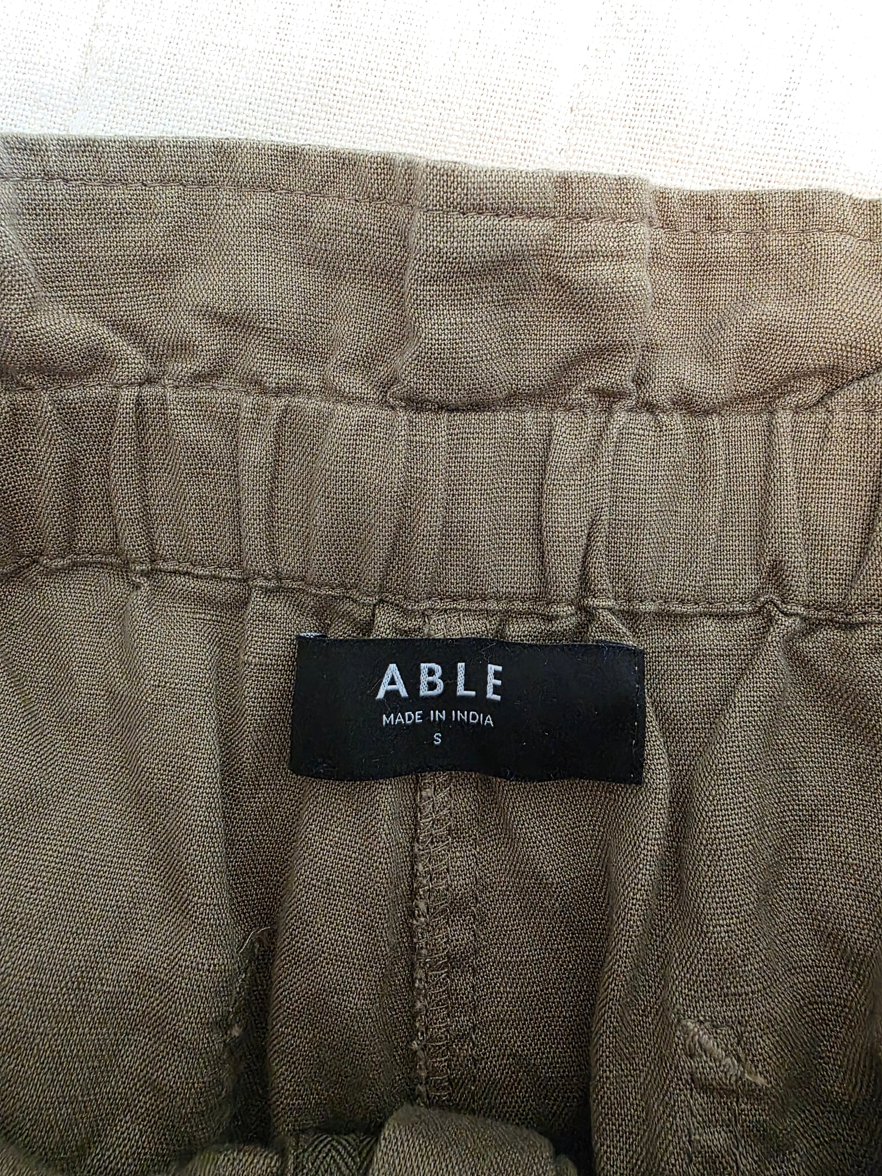 Able Olive Cotton Shorts (S)