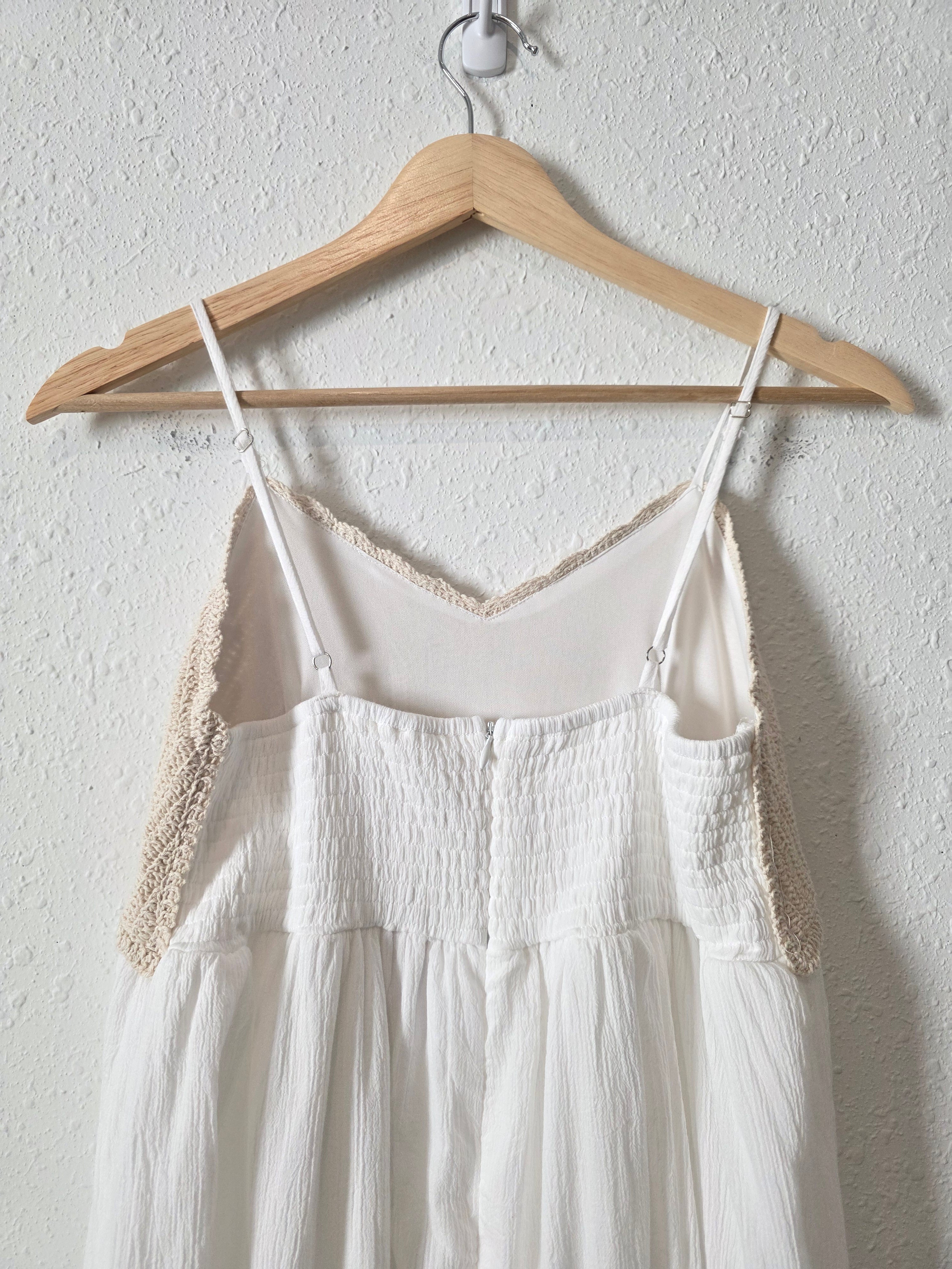 NEW Yura Crochet Midi Dress (S)