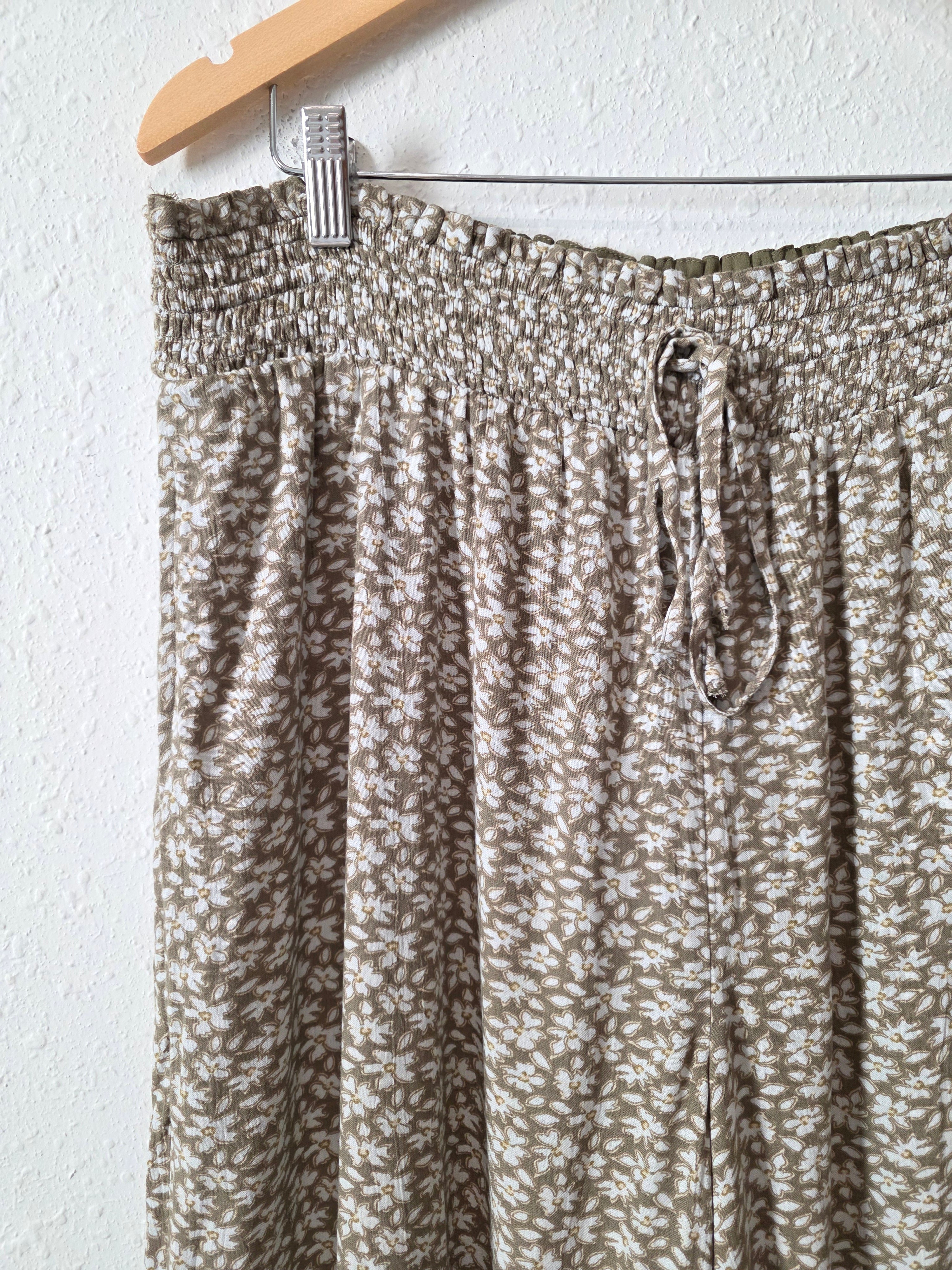 Floral Wide Leg Pants (XL)