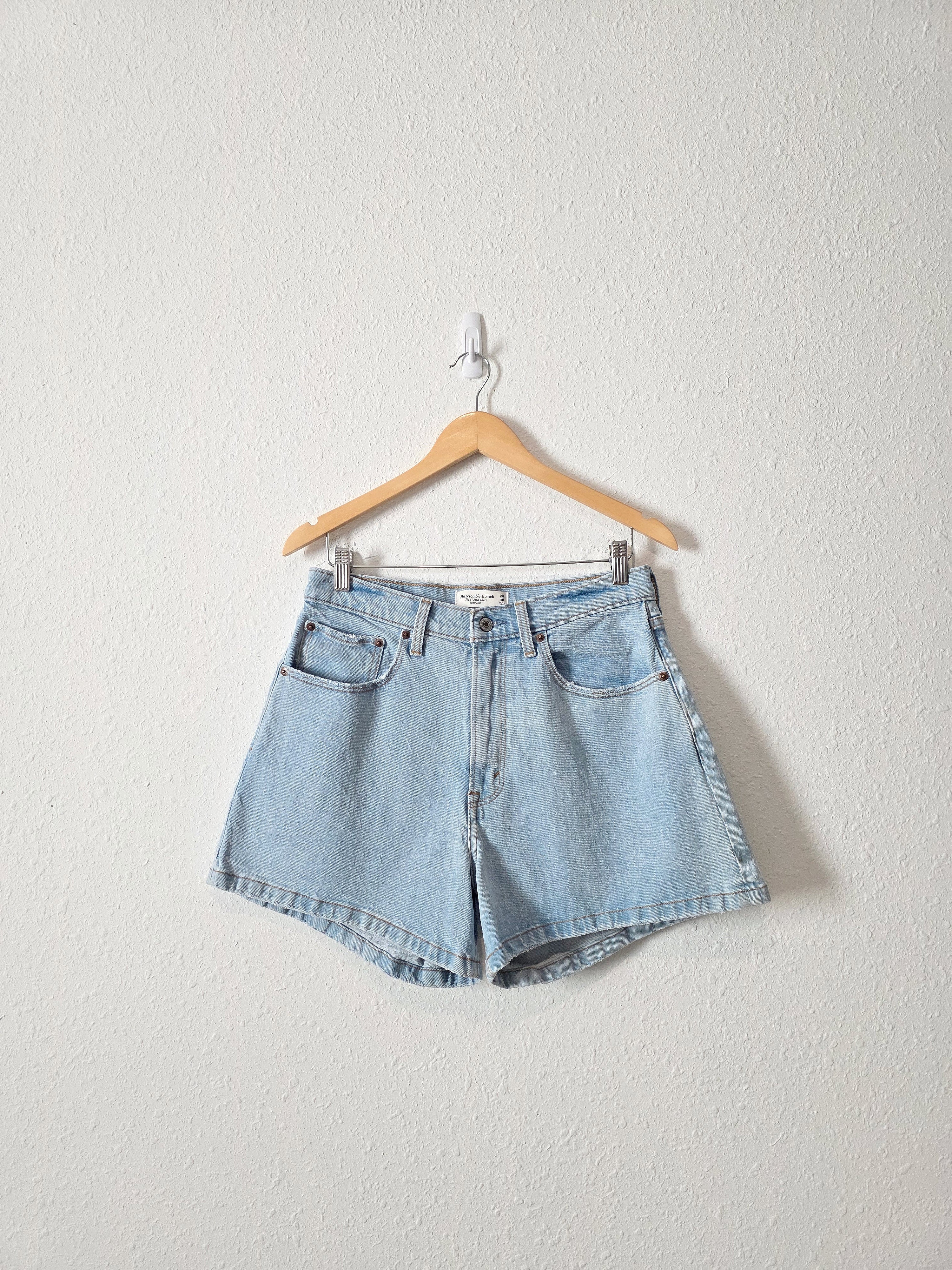 Abercrombie Light Wash Denim Shorts (30/10)