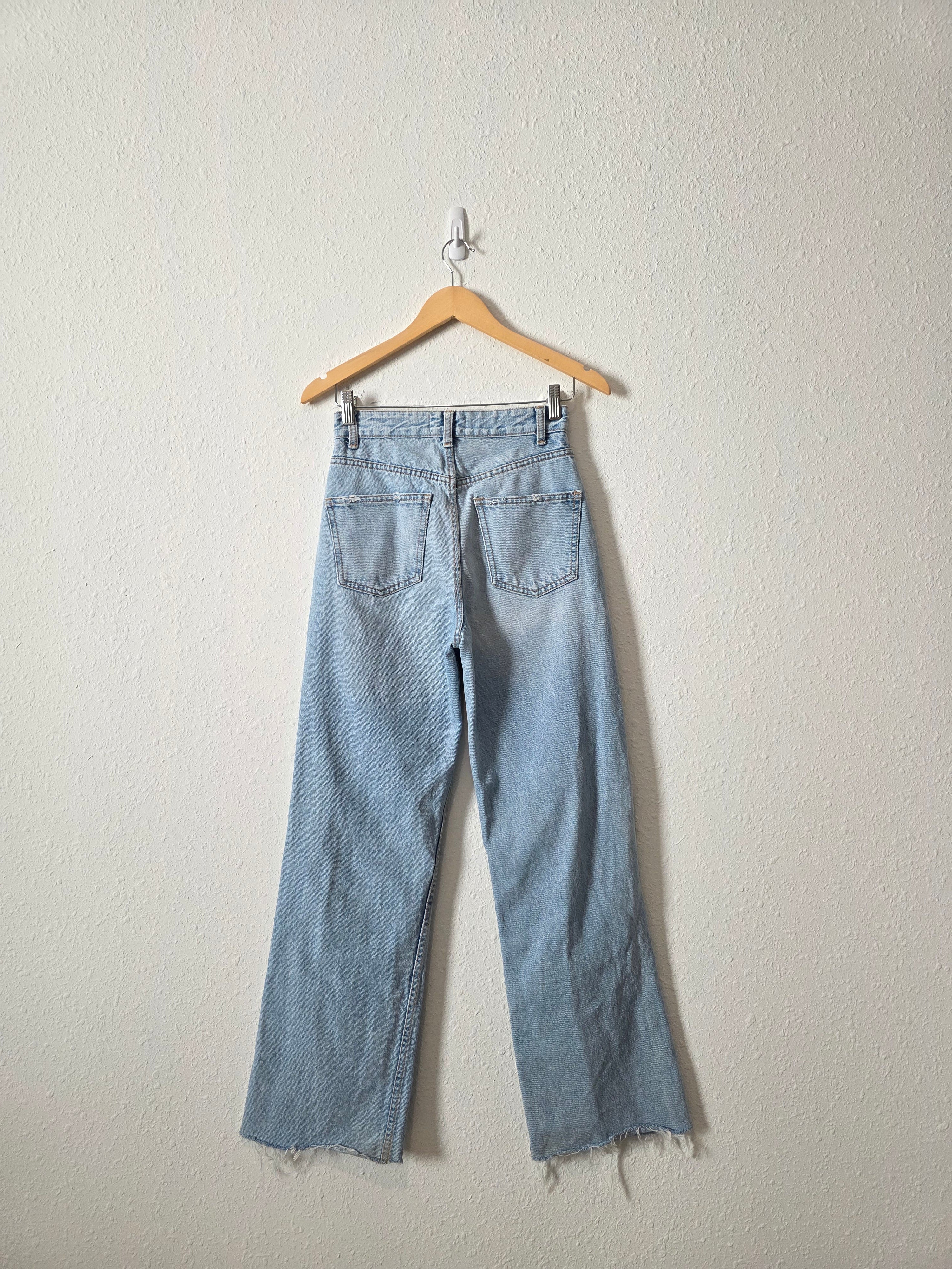 Zara Relaxed Straight Jeans (2)