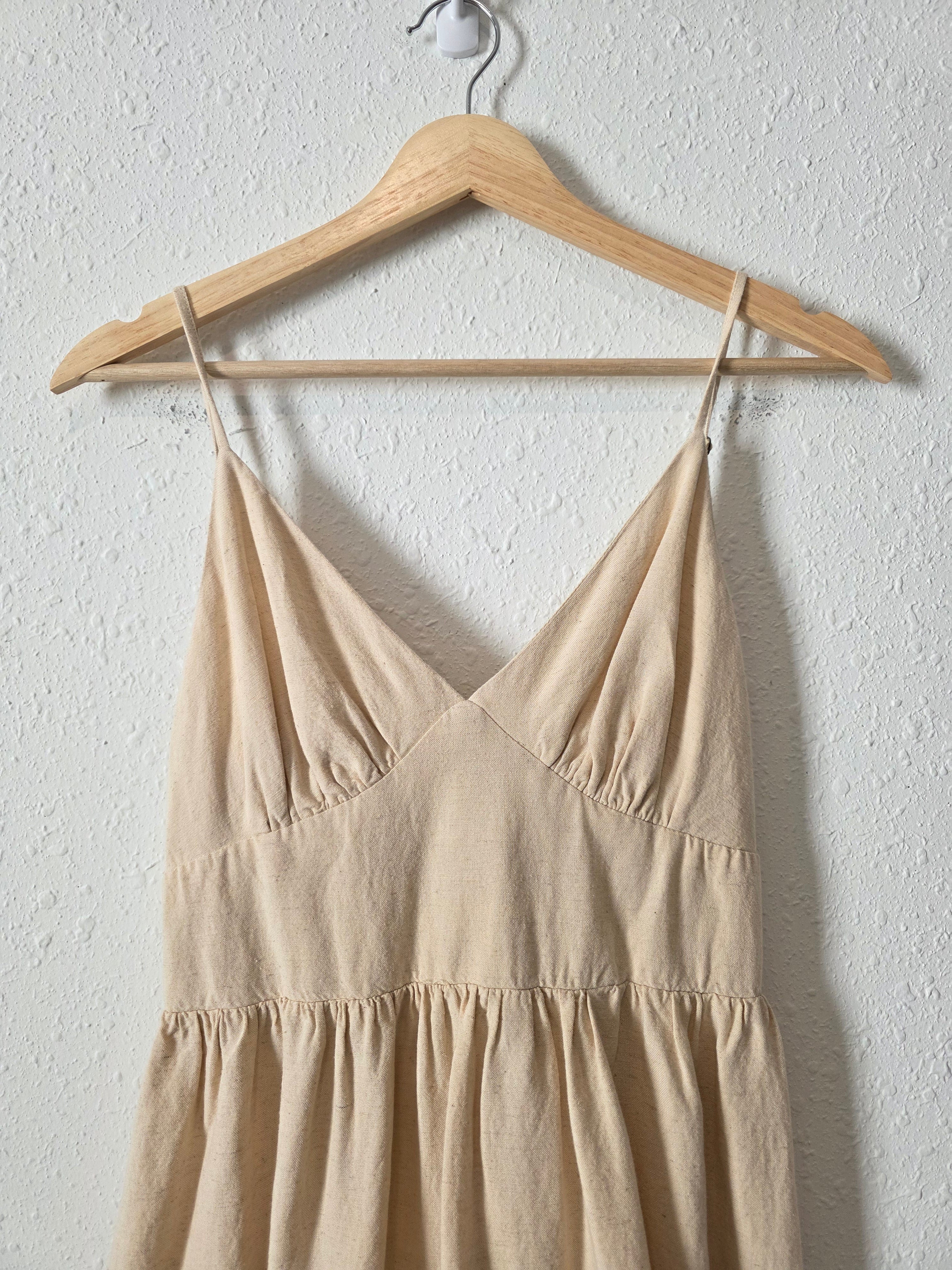 Neutral Tiered Midi Dress (M)