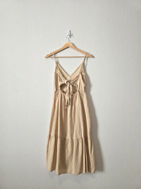 Neutral Tiered Midi Dress (M)