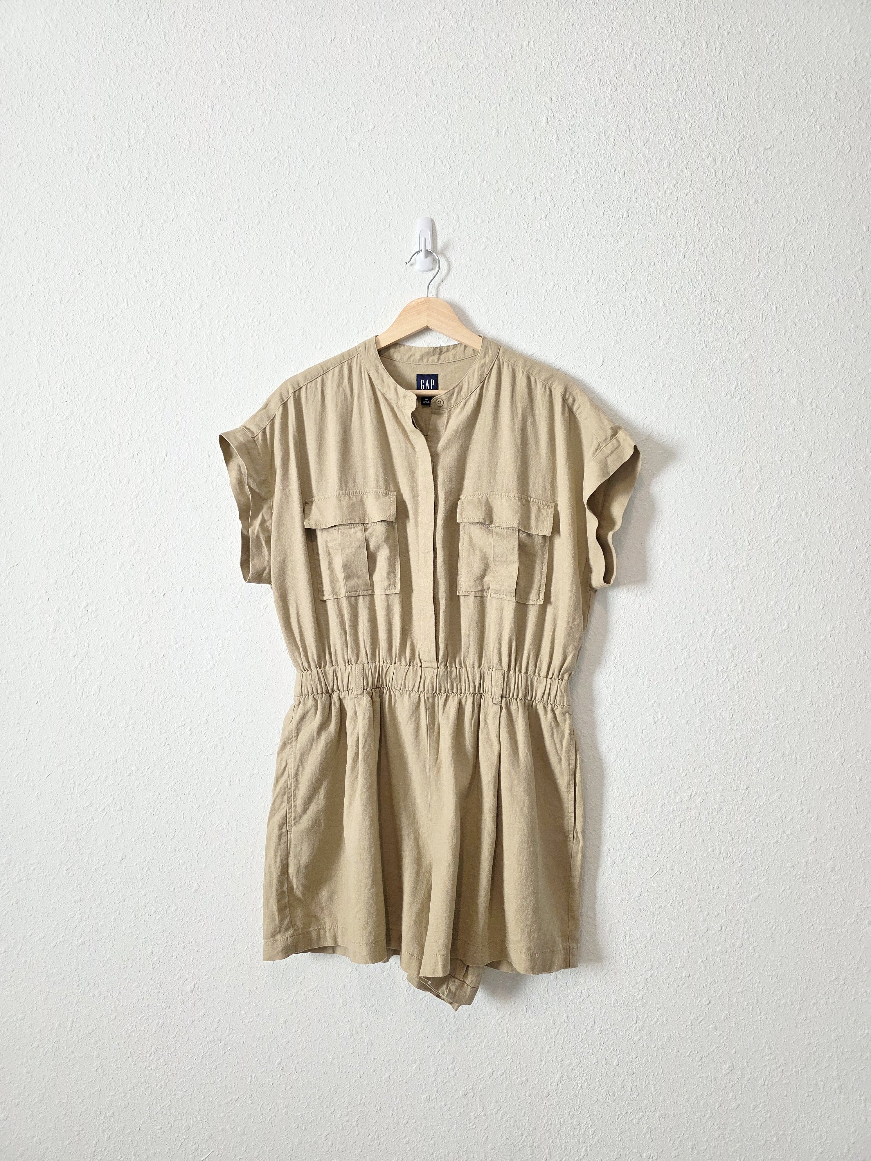 NEW Gap Linen Utility Romper (M)