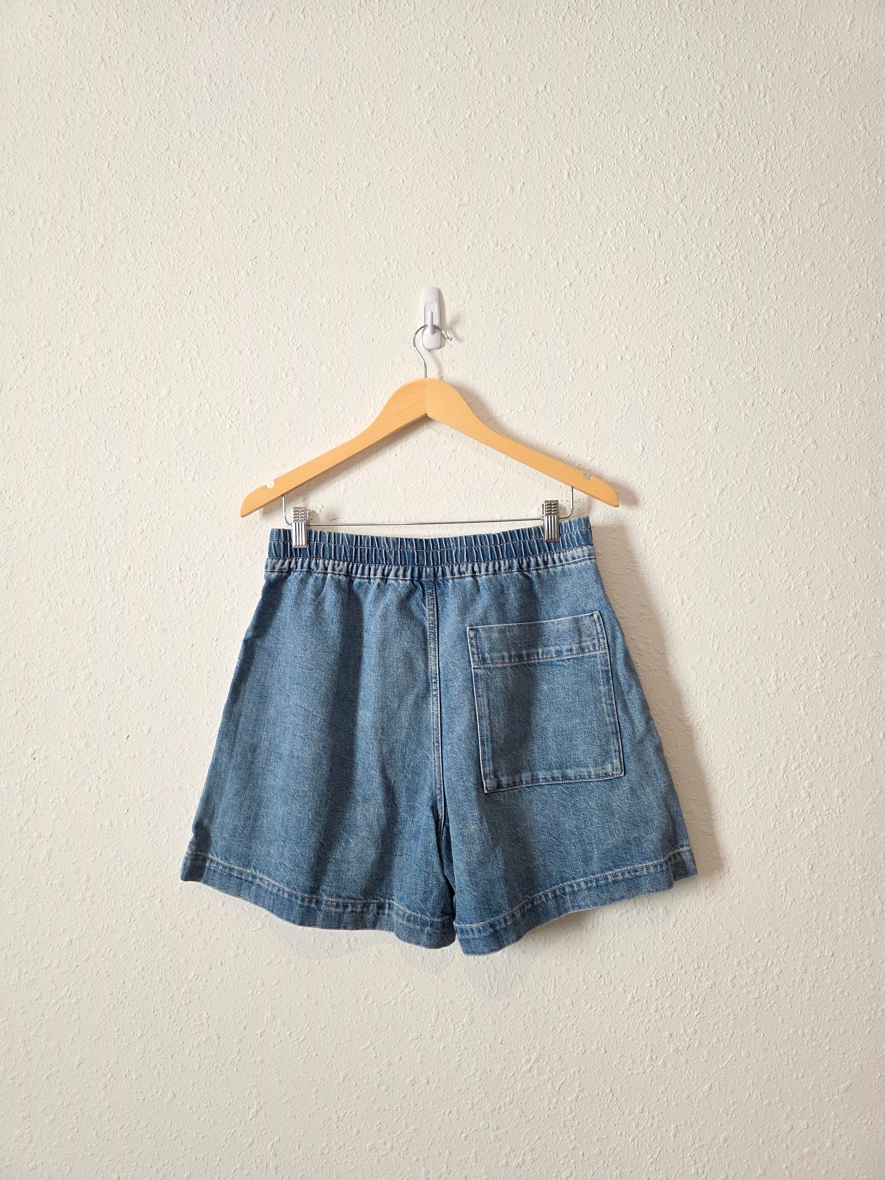NEW Everlane Denim Easy Shorts (M)
