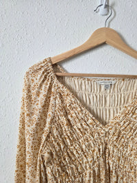 Dainty Floral Smocked Top (M)