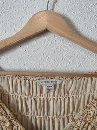 Dainty Floral Smocked Top (M)