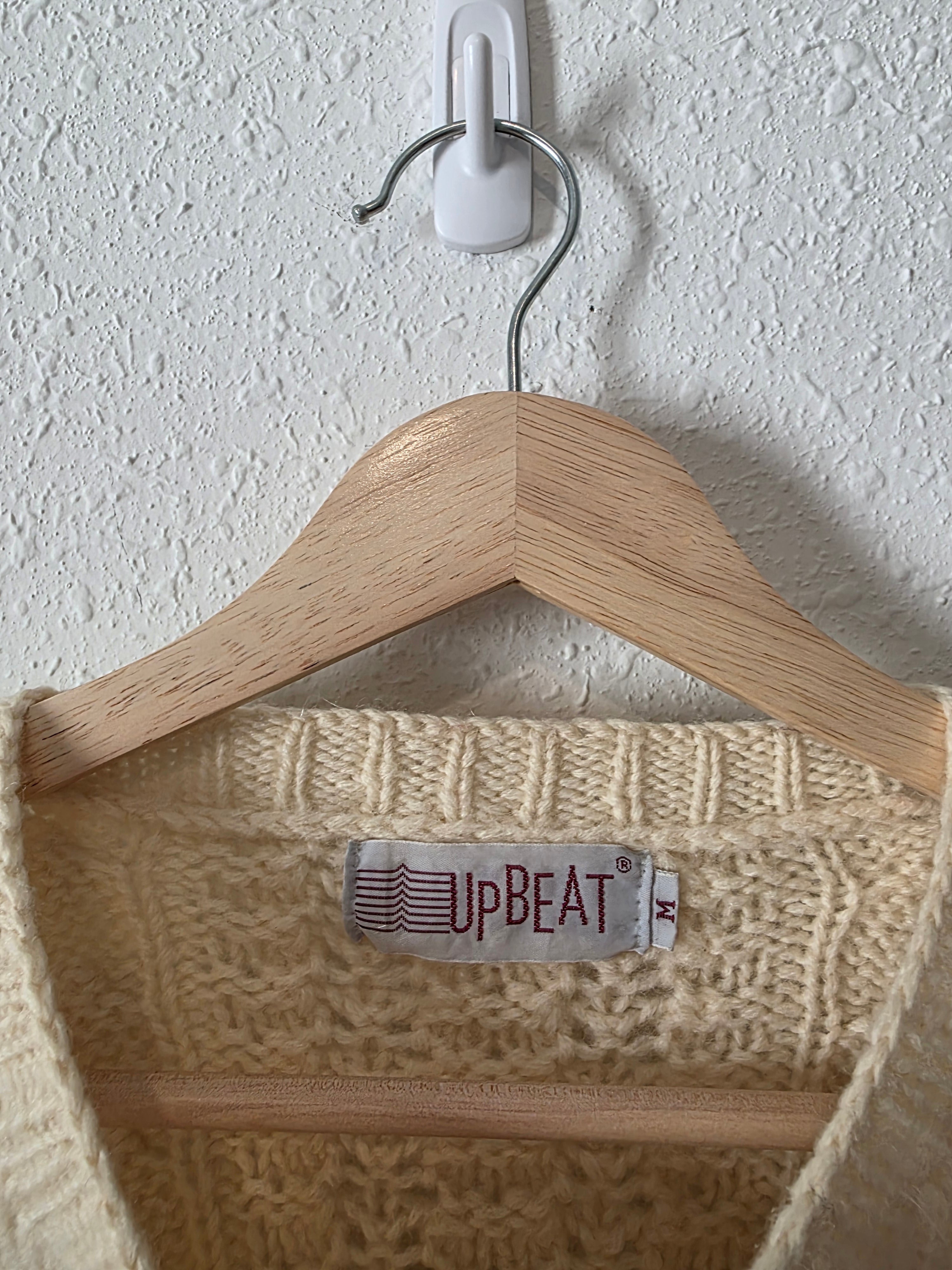 Vintage Cable Knit Sweater (M)
