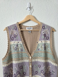 Vintage Floral Embroidered Vest (LP)