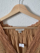NEW Dainty Floral Lace Top (XL)