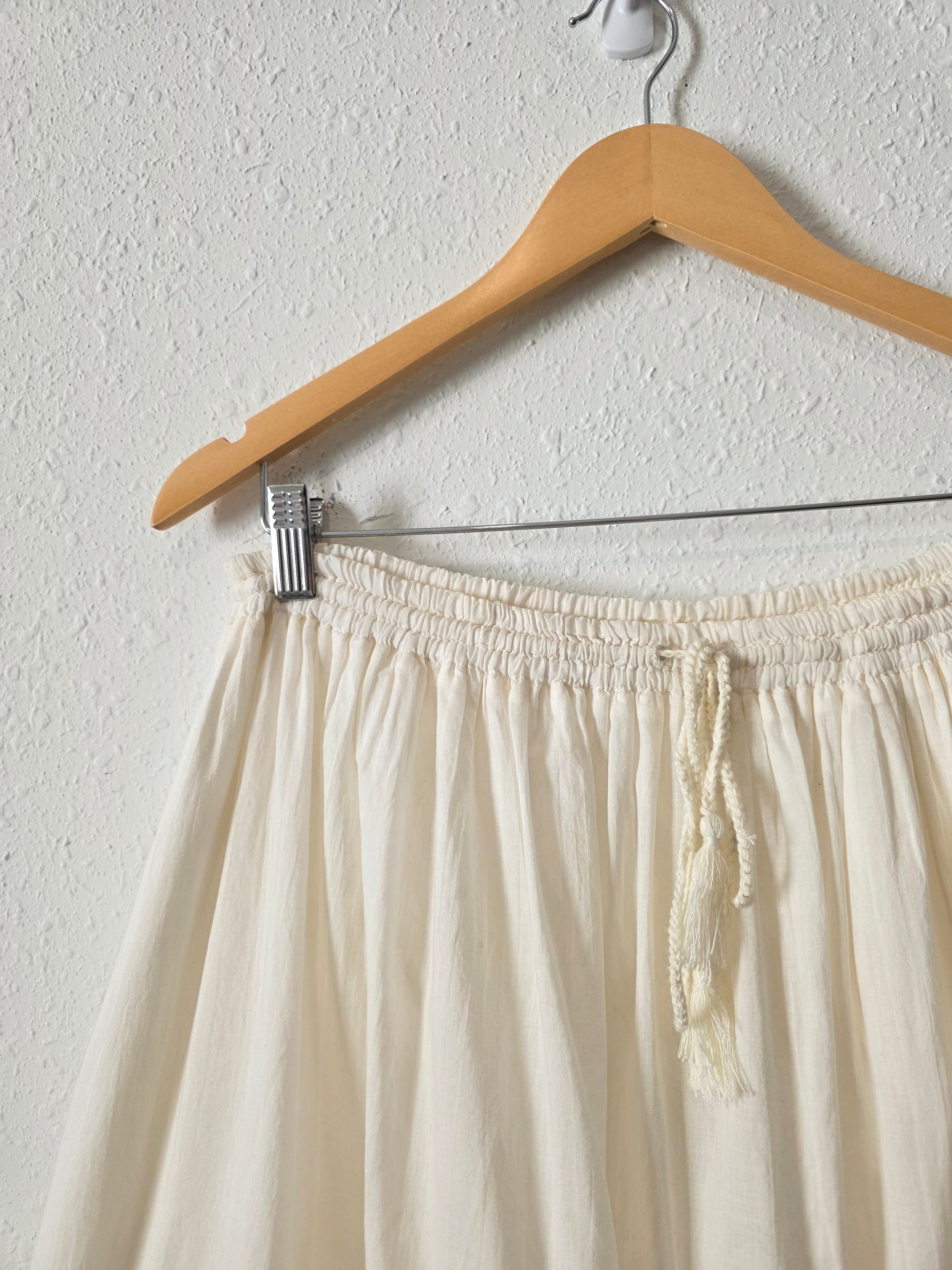 Vintage Cream Mini Skirt (M)