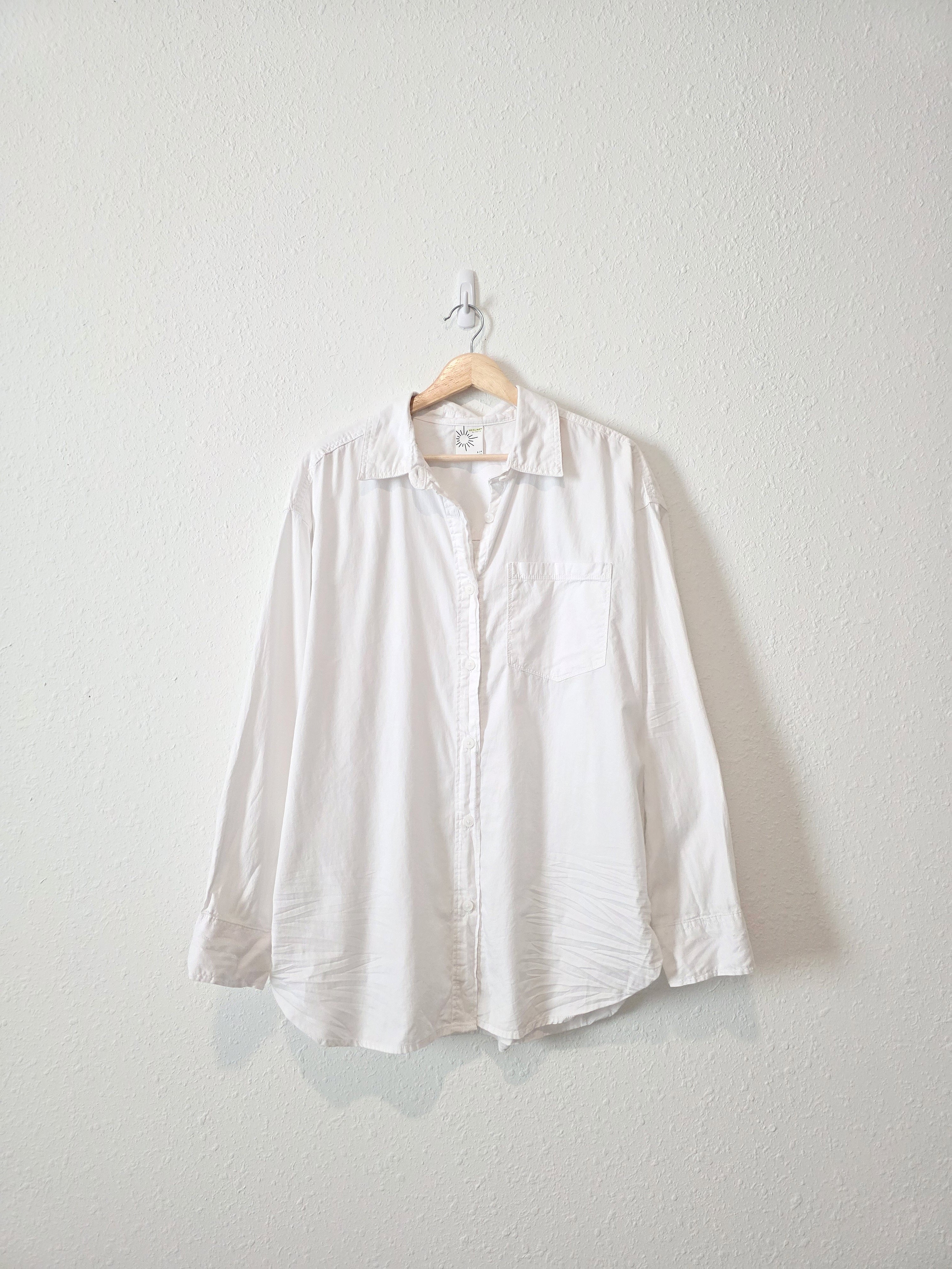 Aerie White Button Up Shirt (S)
