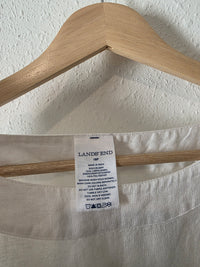 Floral Embroidered Linen Top (18P)