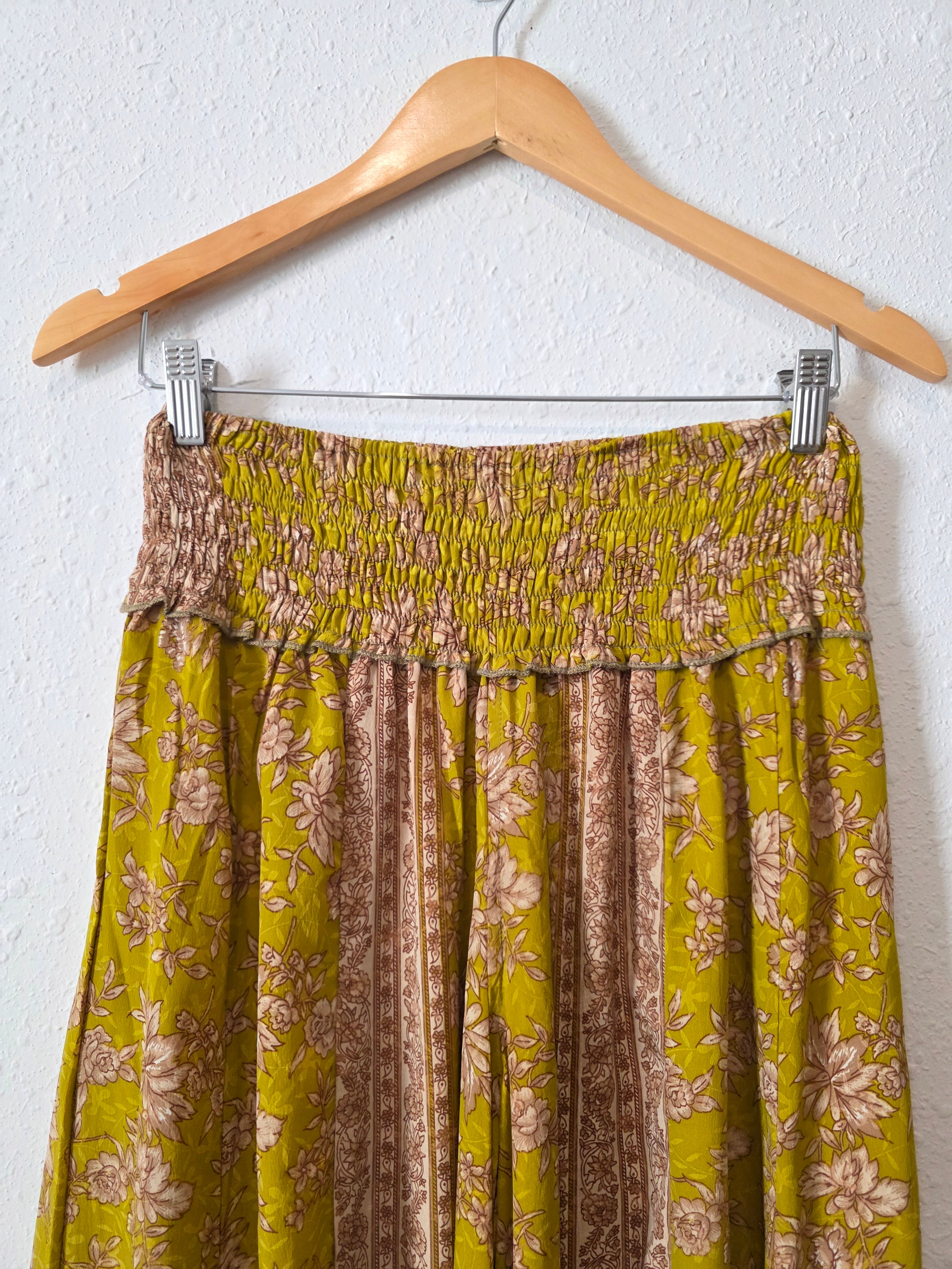 Floral Wide Leg Flowy Pants (XS-L)