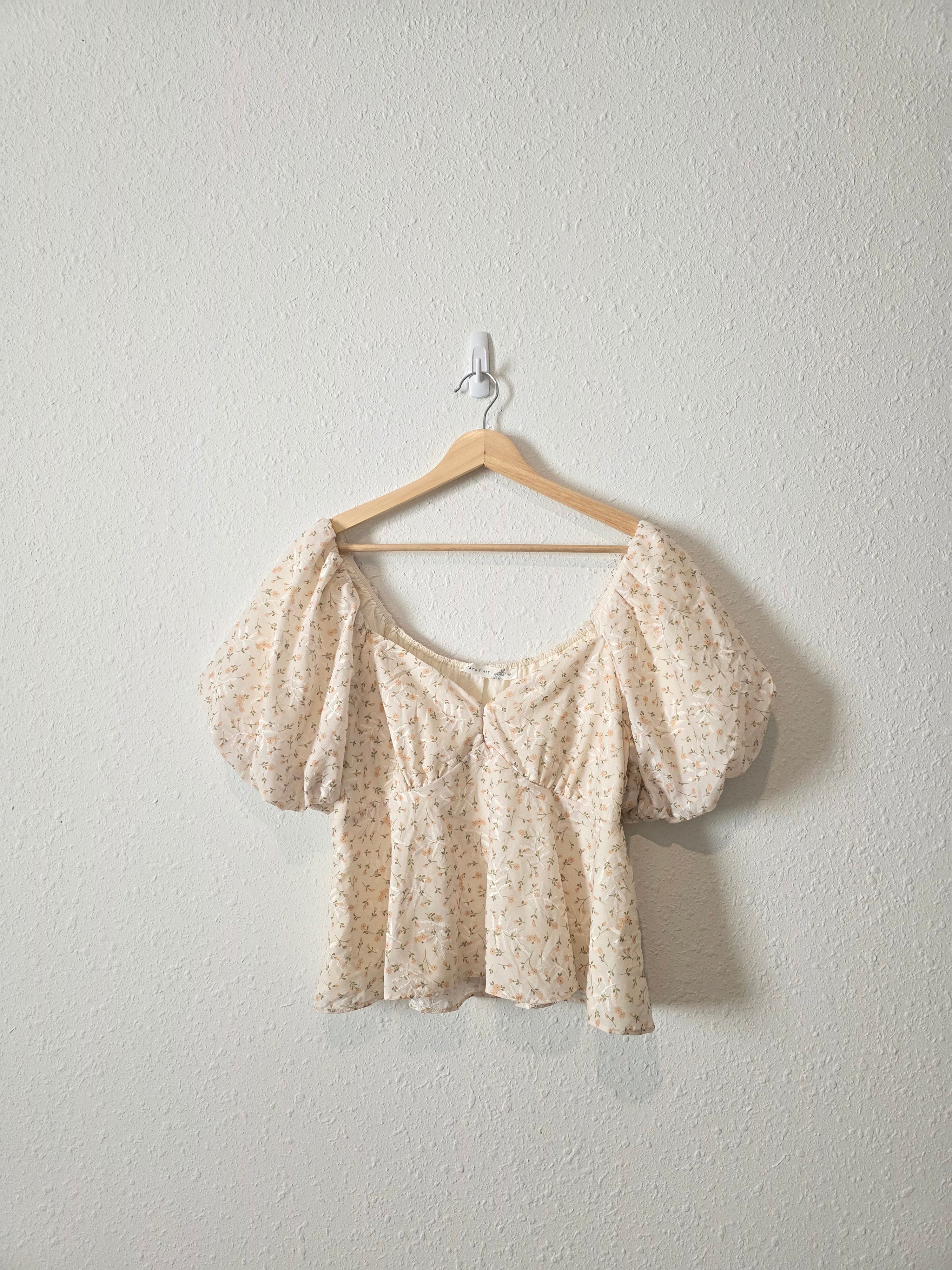 Altar'd State Floral Puff Sleeve Top (M)