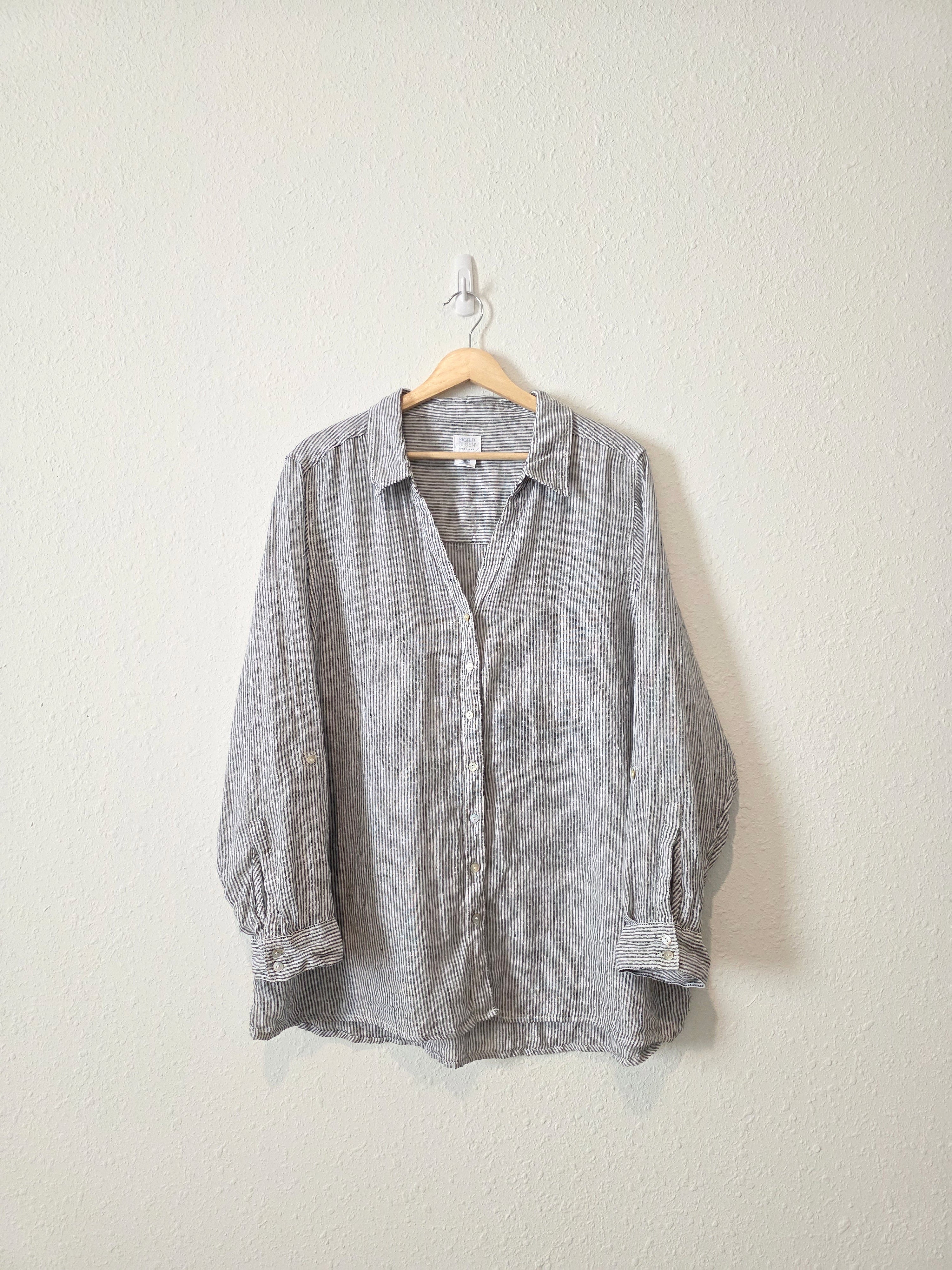 Striped Linen Button Up (2X)