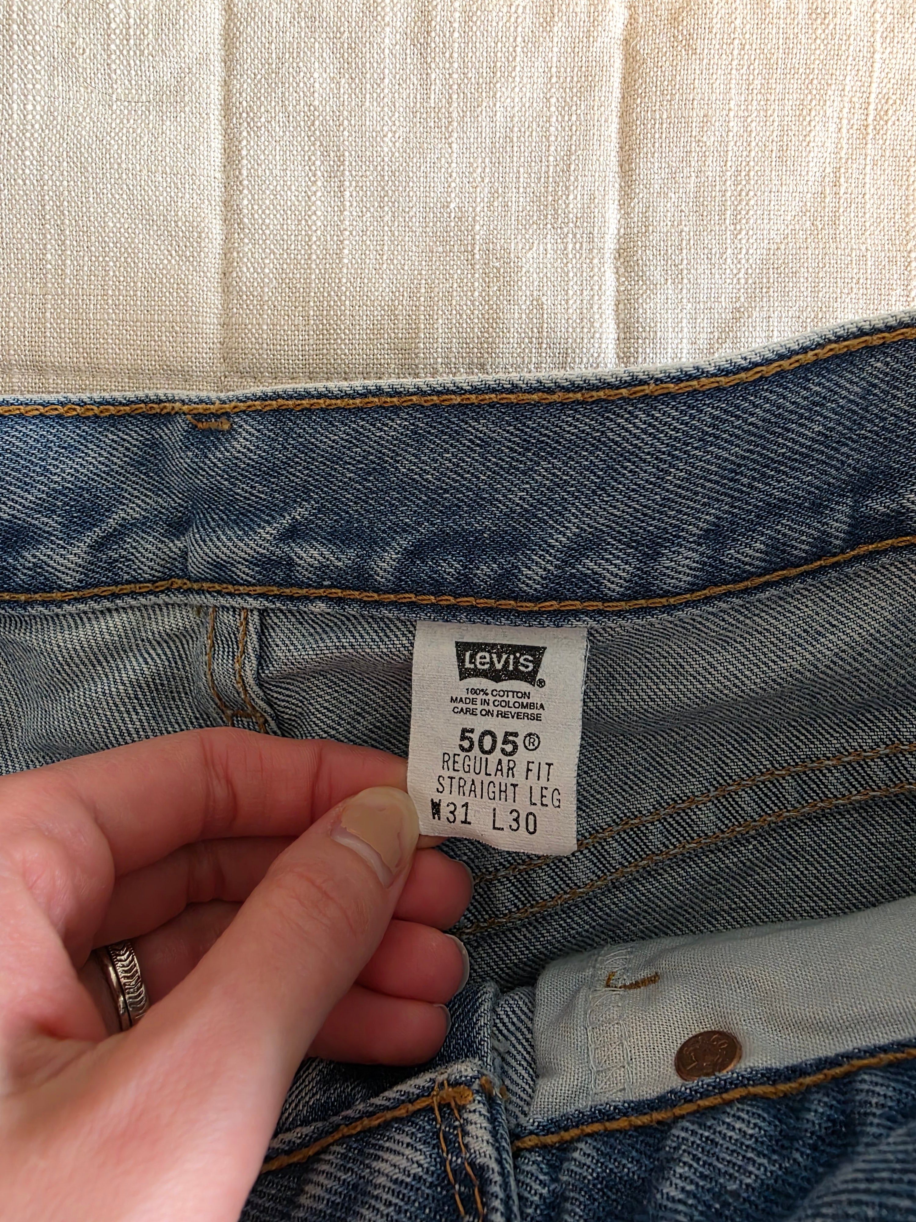 NEW Vintage Levi's Relaxed Jeans (31)