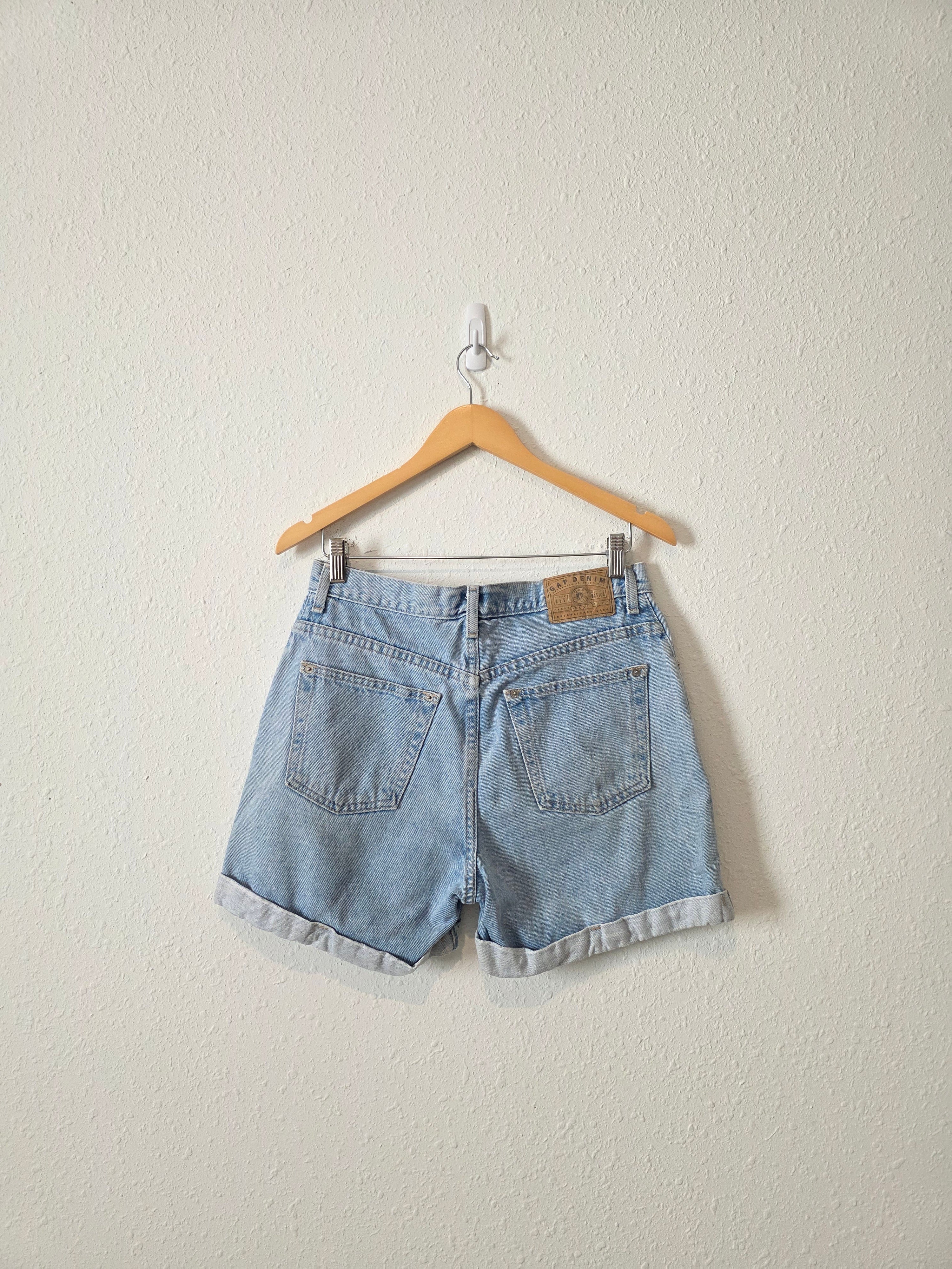 Vintage Gap Light Wash Shorts (10)