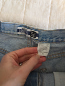 Vintage Gap Light Wash Shorts (10)