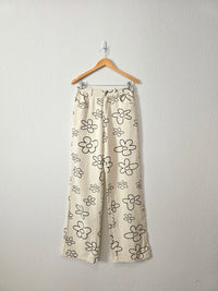 Bailey Rose Floral Relaxed Jeans (M)