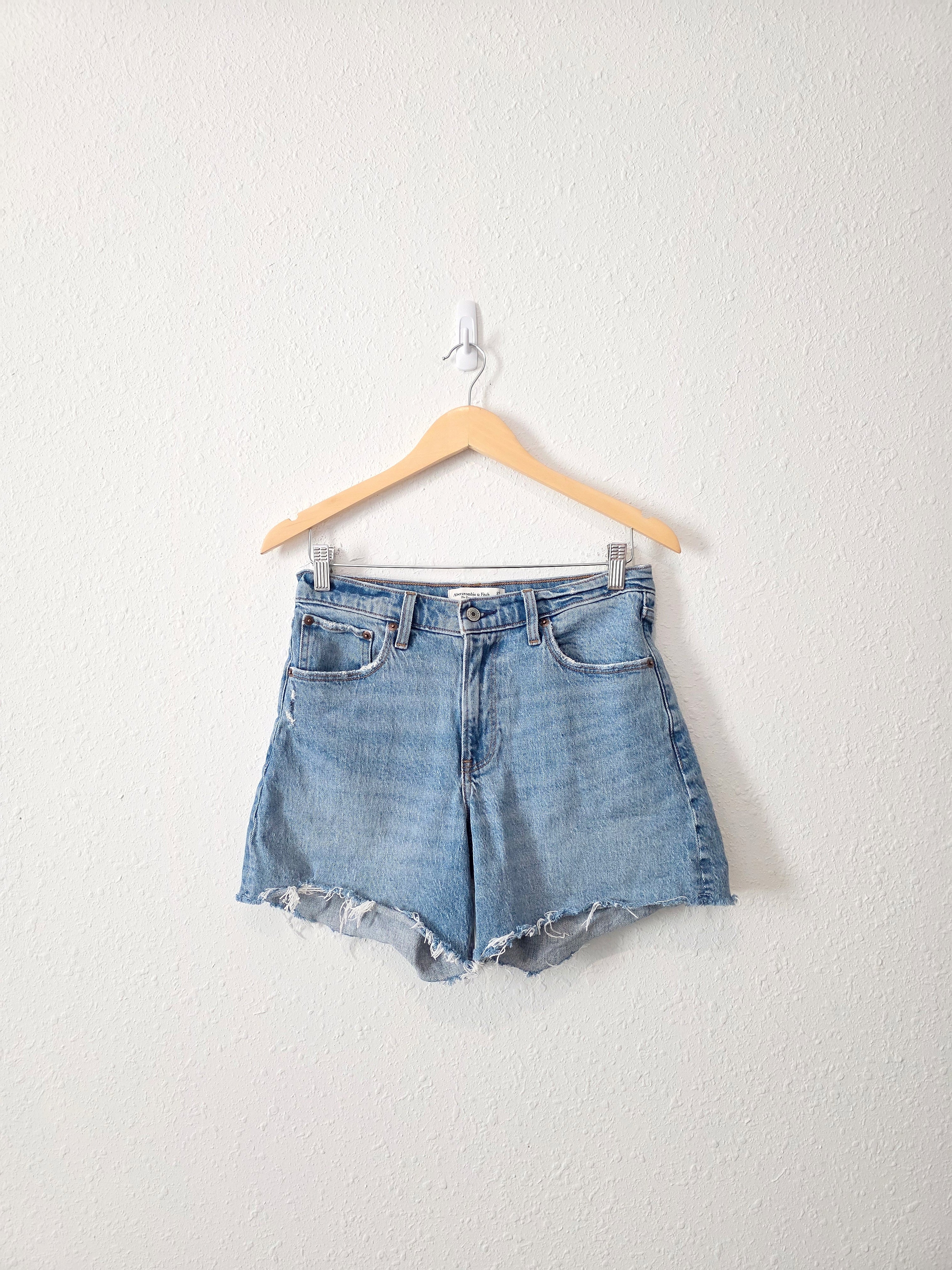 Abercrombie Baggy Denim Shorts (27/4)
