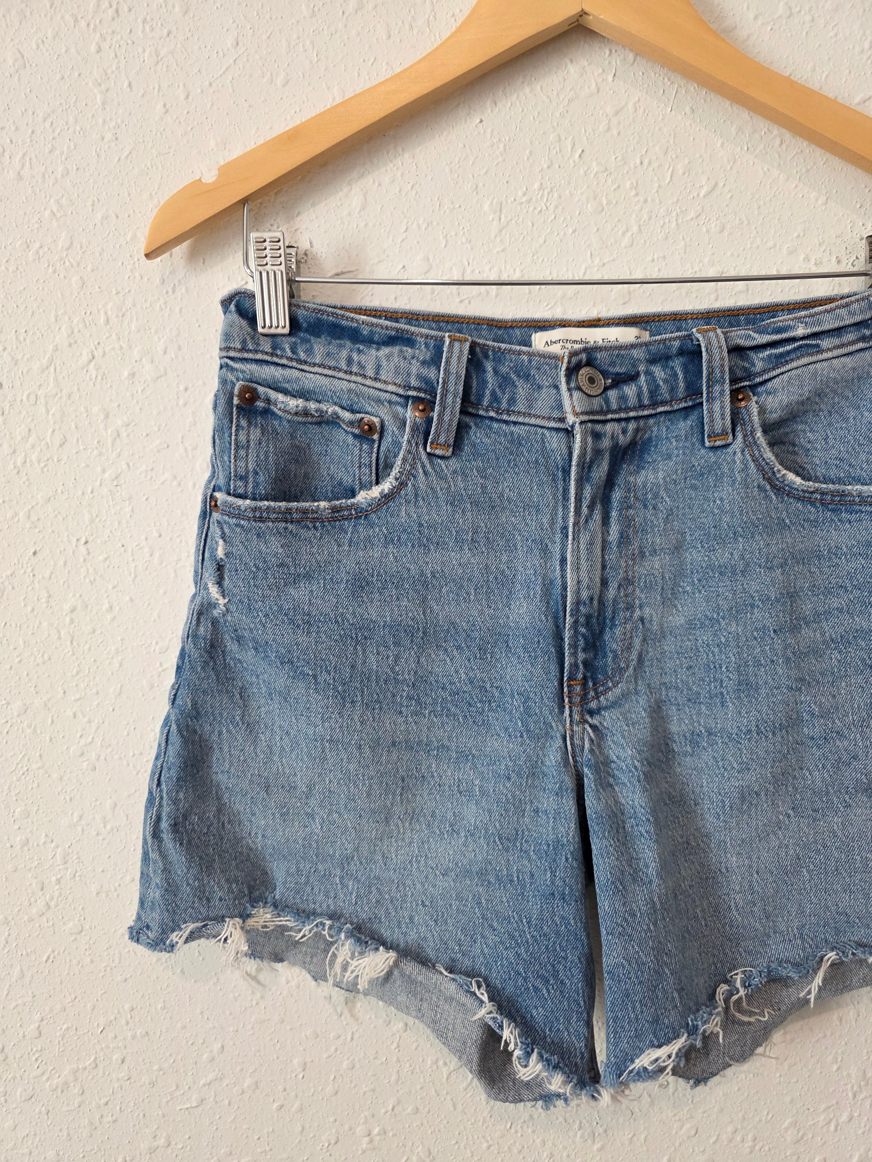 Abercrombie Baggy Denim Shorts (27/4)
