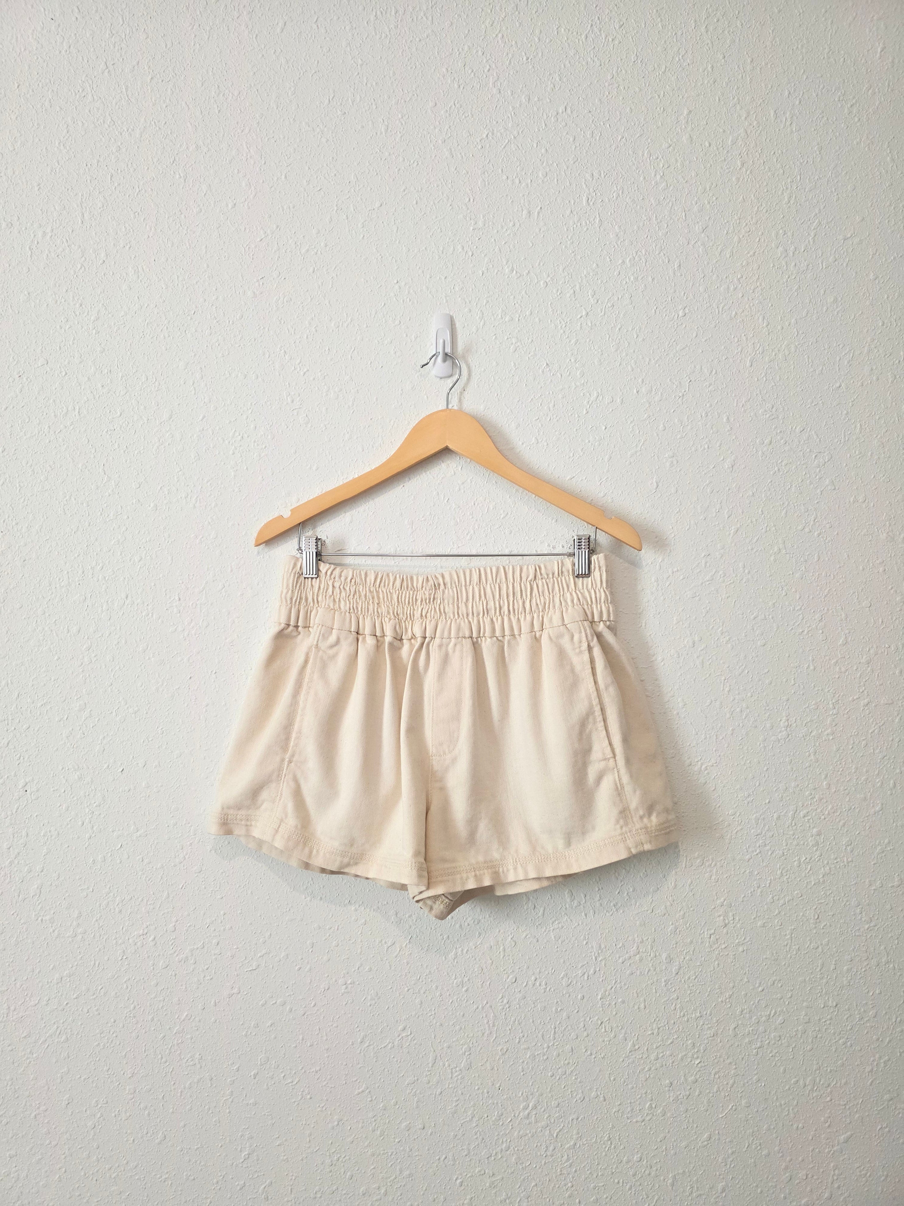 Aerie Cream Shorts (M)