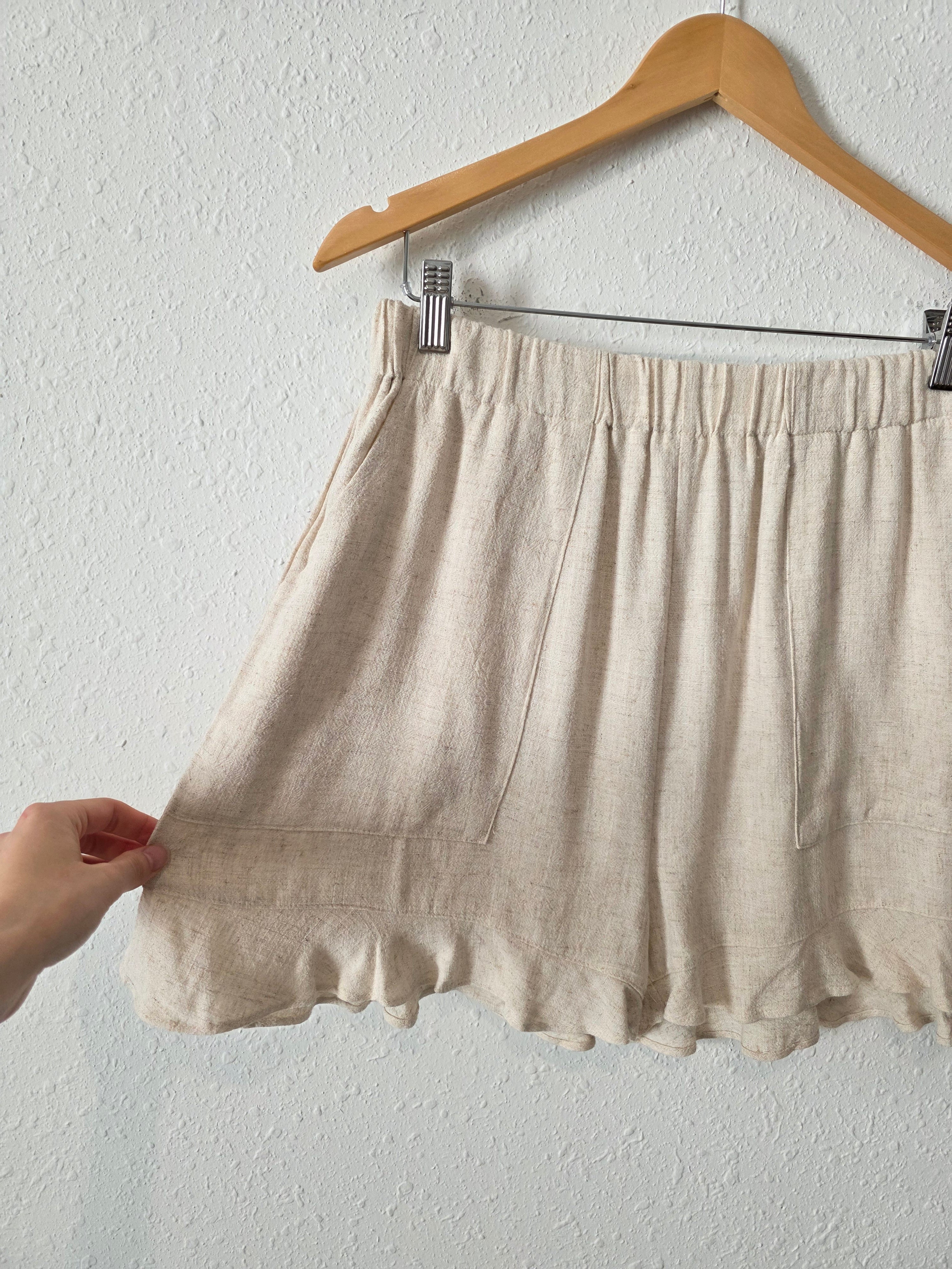 La Miel Oat Linen Blend Shorts (L)