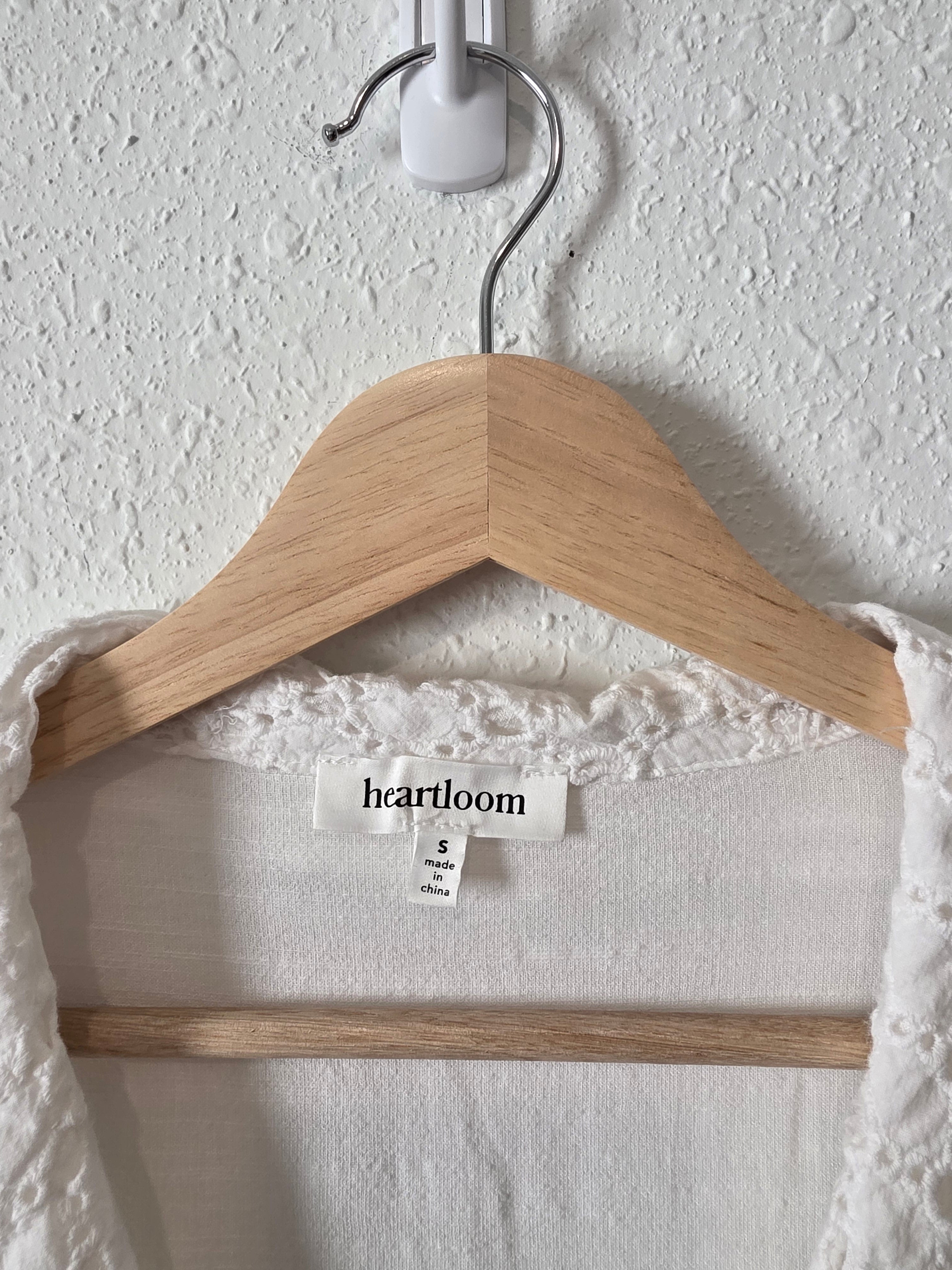 Heartloom Collared Button Up Blouse (S)