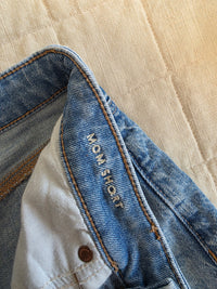 AE Relaxed Denim Shorts (8)