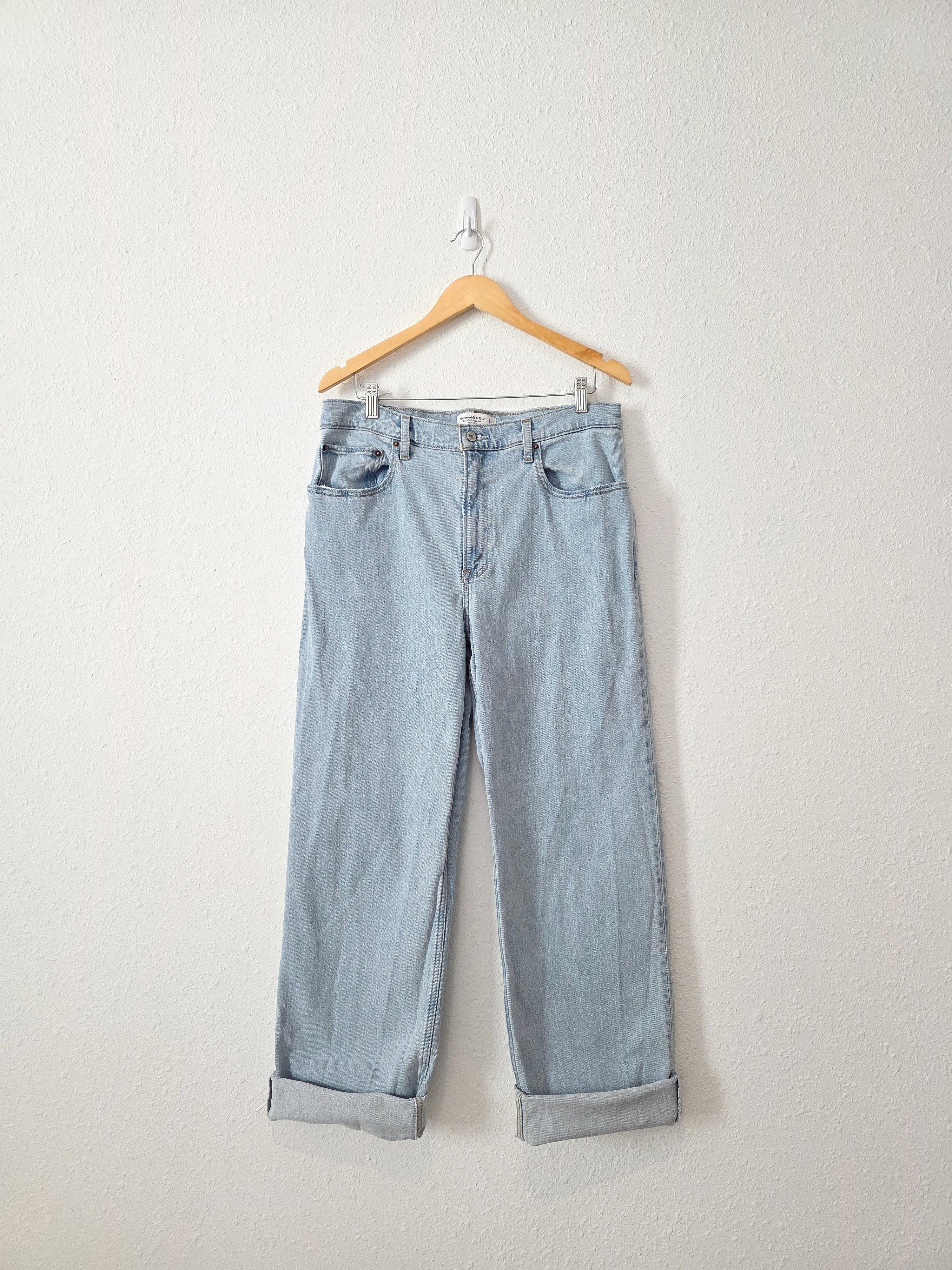 Abercrombie 90s Relaxed Jeans (32/14L)
