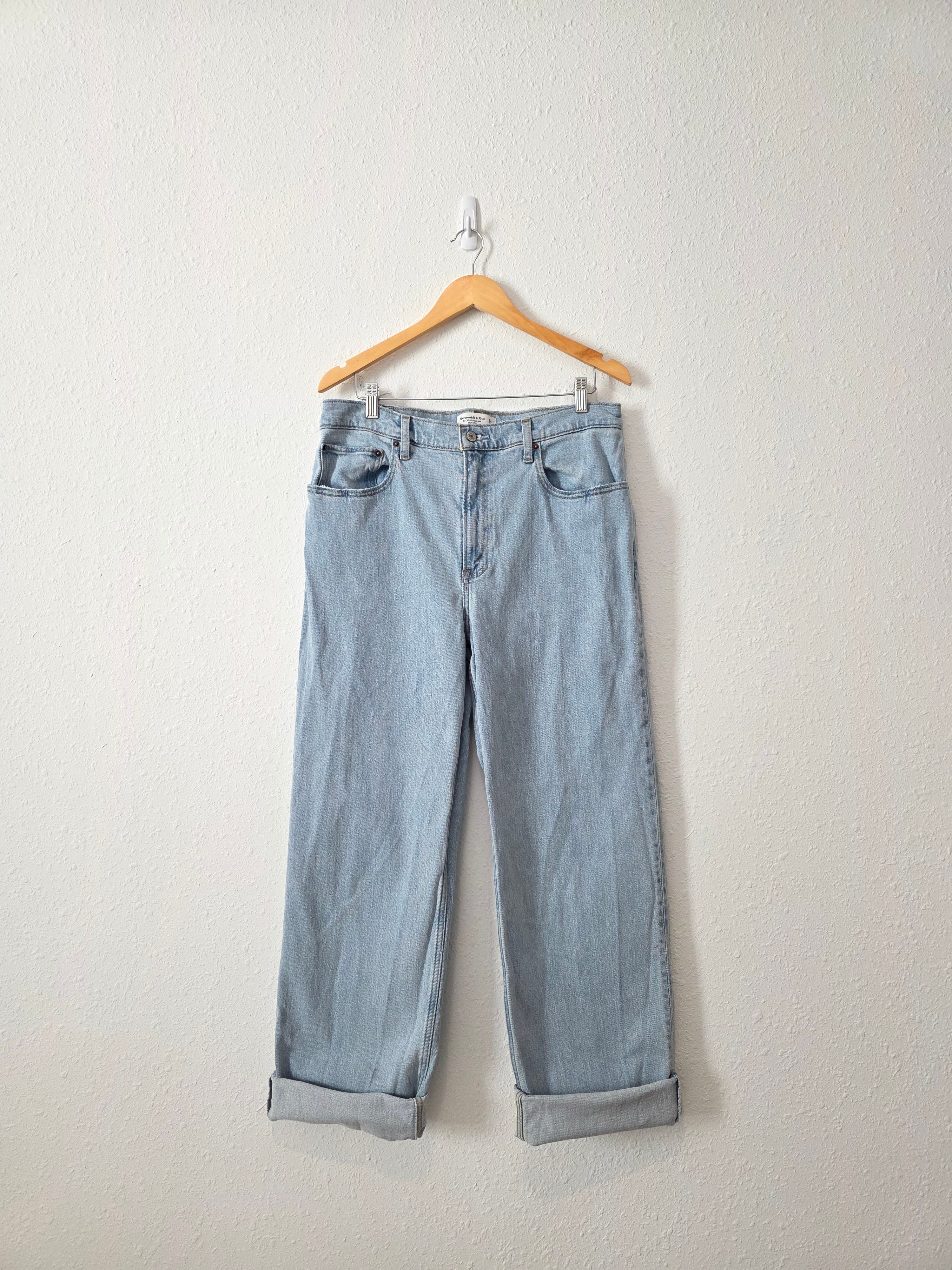 Abercrombie 90s Relaxed Jeans (32/14L)