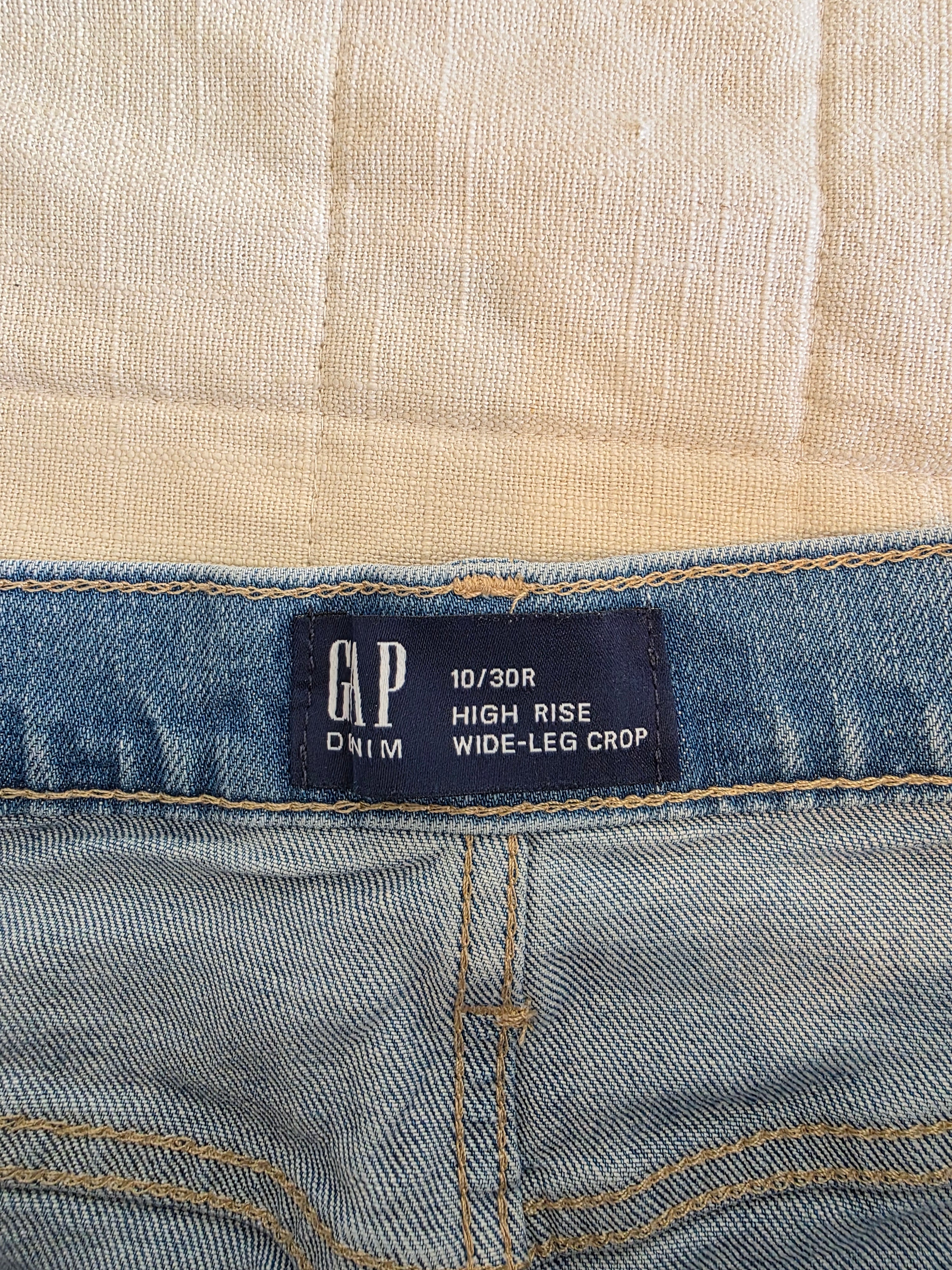 Gap Wide Leg Jeans (10/30)