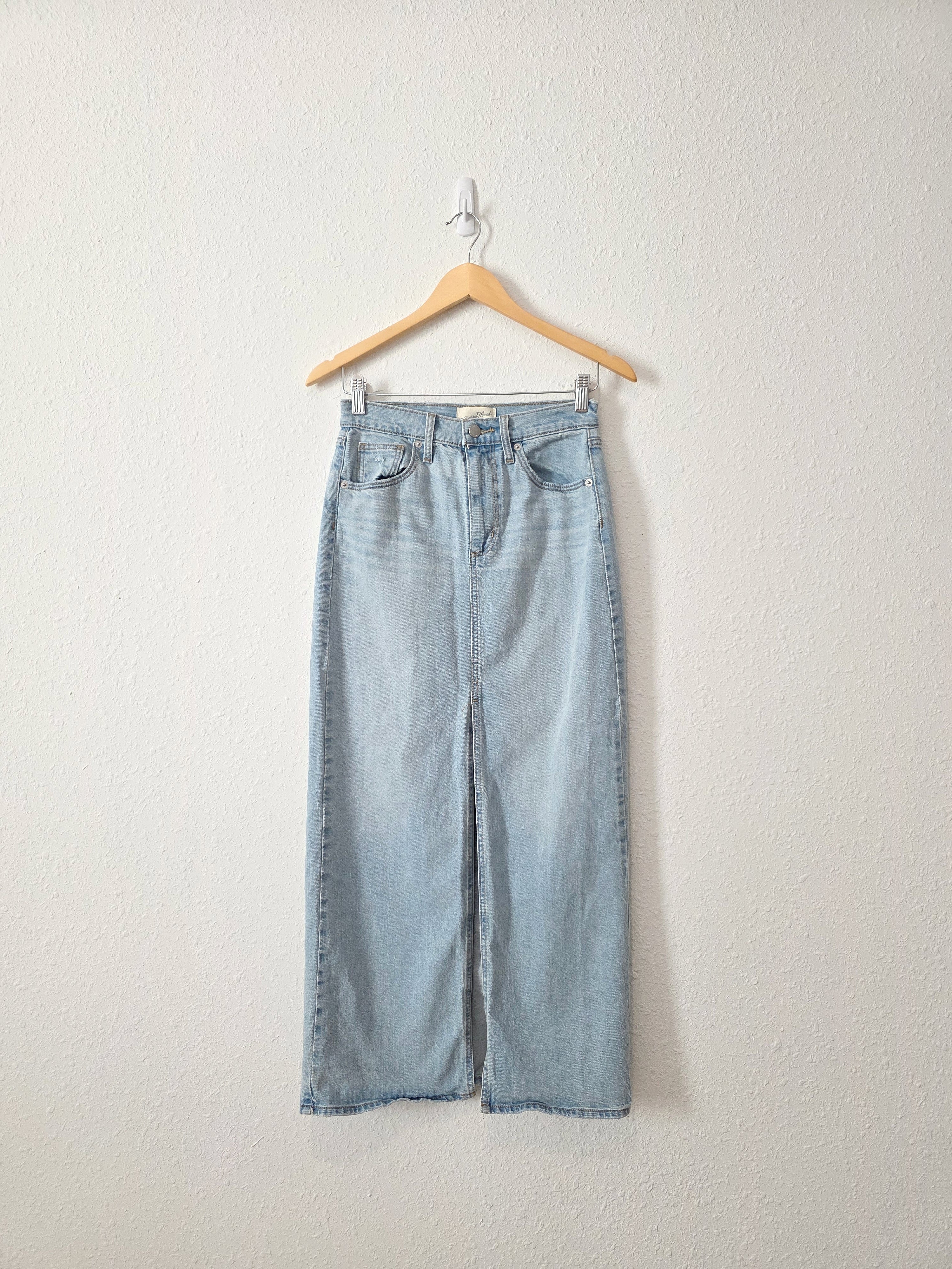 Light Wash Denim Maxi Skirt (2)