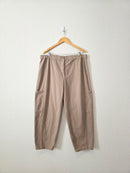 Eileen Fisher Neutral Straight Pants (XL)