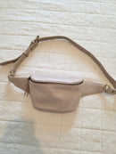 Mandrn Remy Crossbody Bag