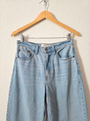 Abercrombie Light Wash Taper Jeans (27/4)